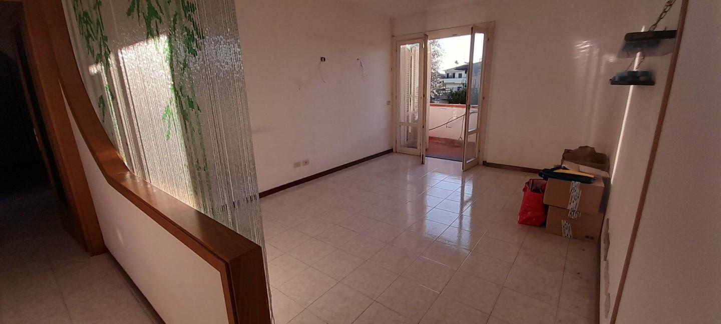 Appartamento in vendita, Massa zona viali