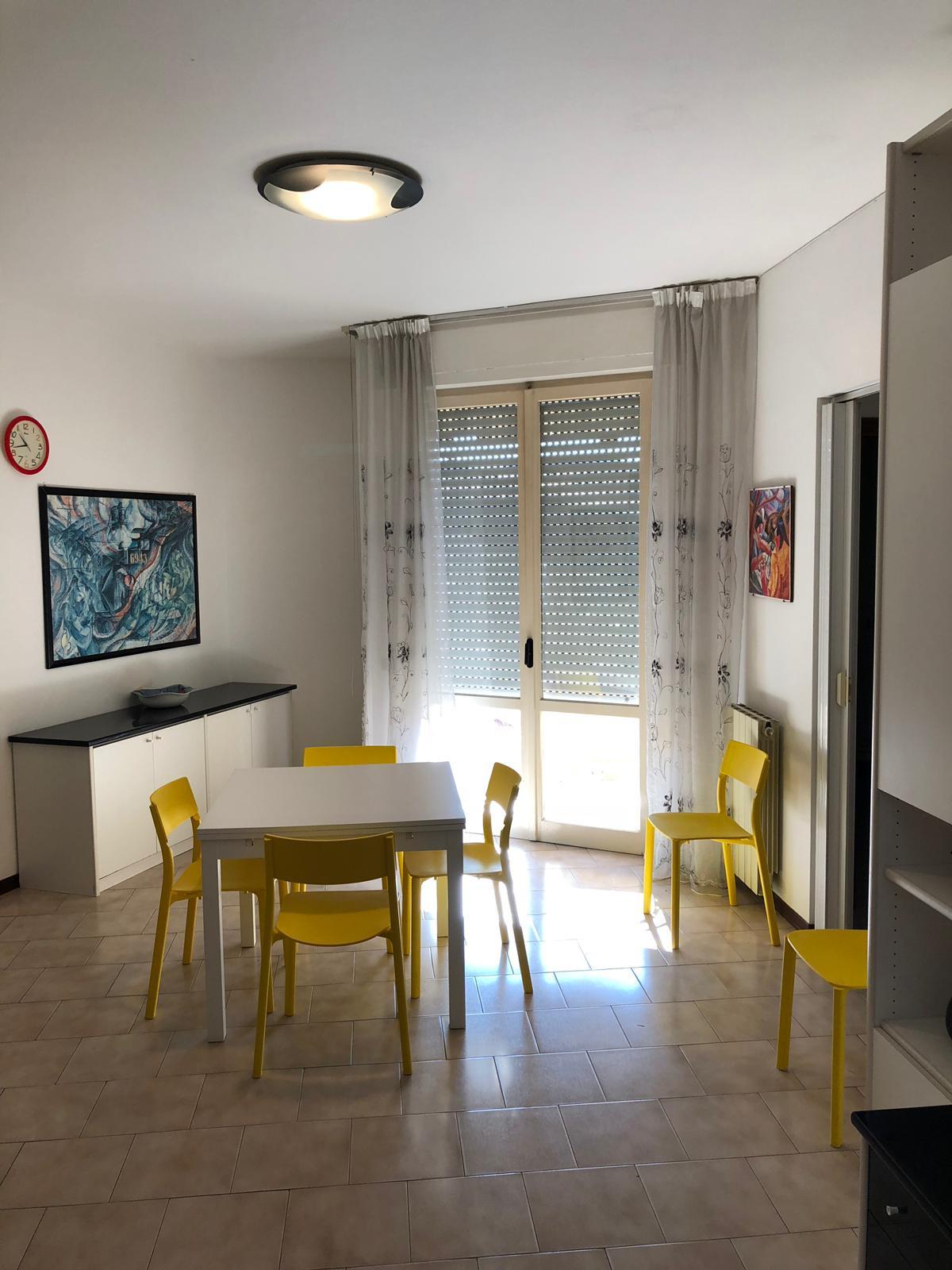 Quadrilocale arredato in affitto, Massa ronchi