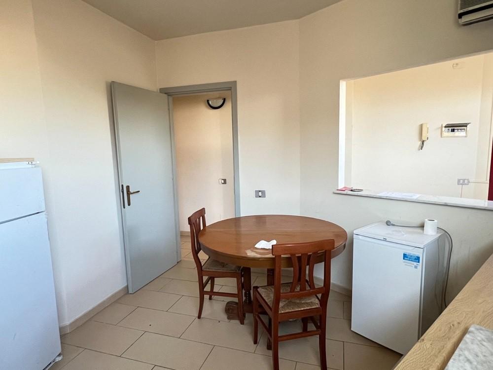 Trilocale in vendita, Massa marina di