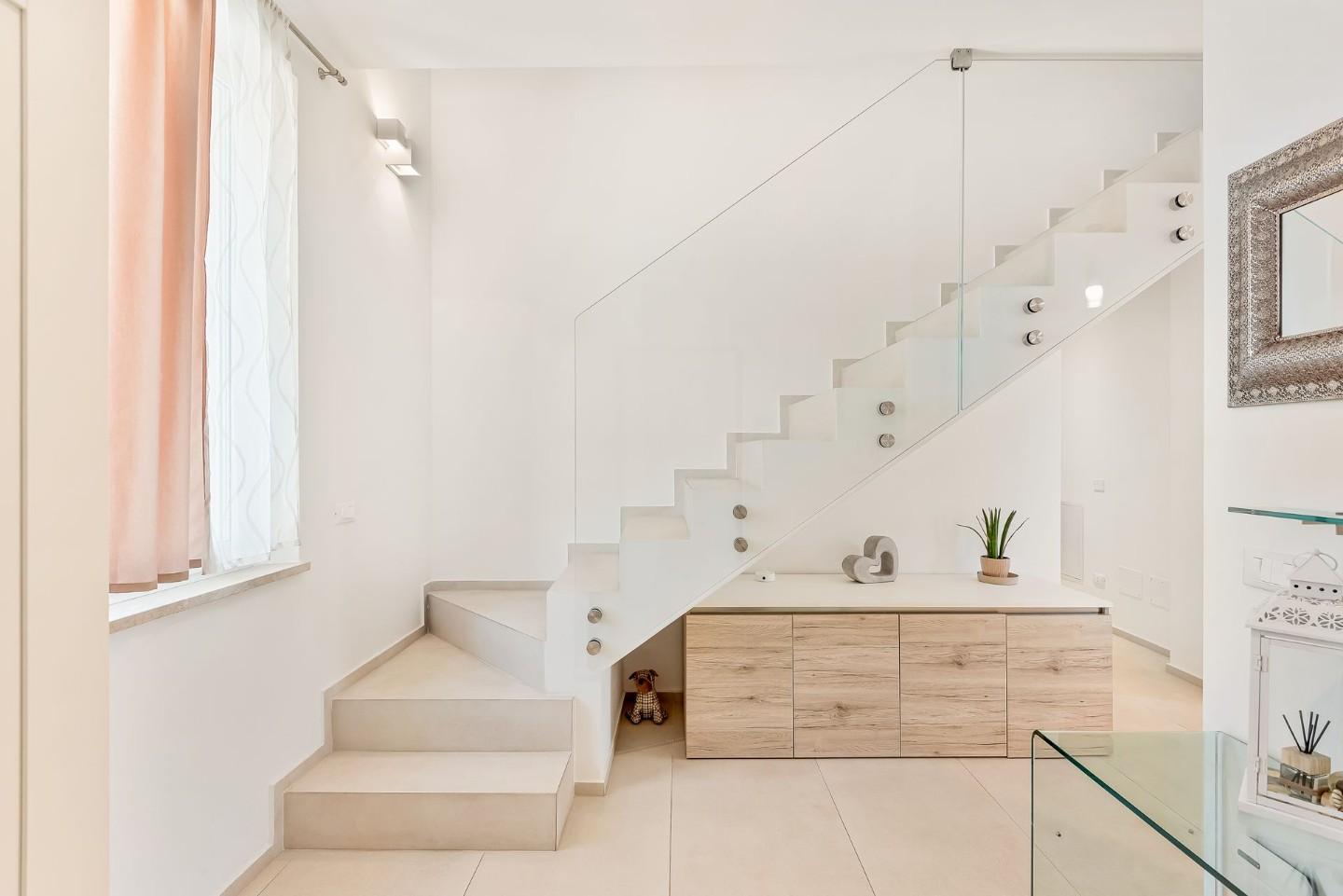 Casa indipendente in vendita a Massa