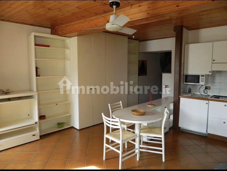 Appartamento vista lago, Laveno-Mombello centro