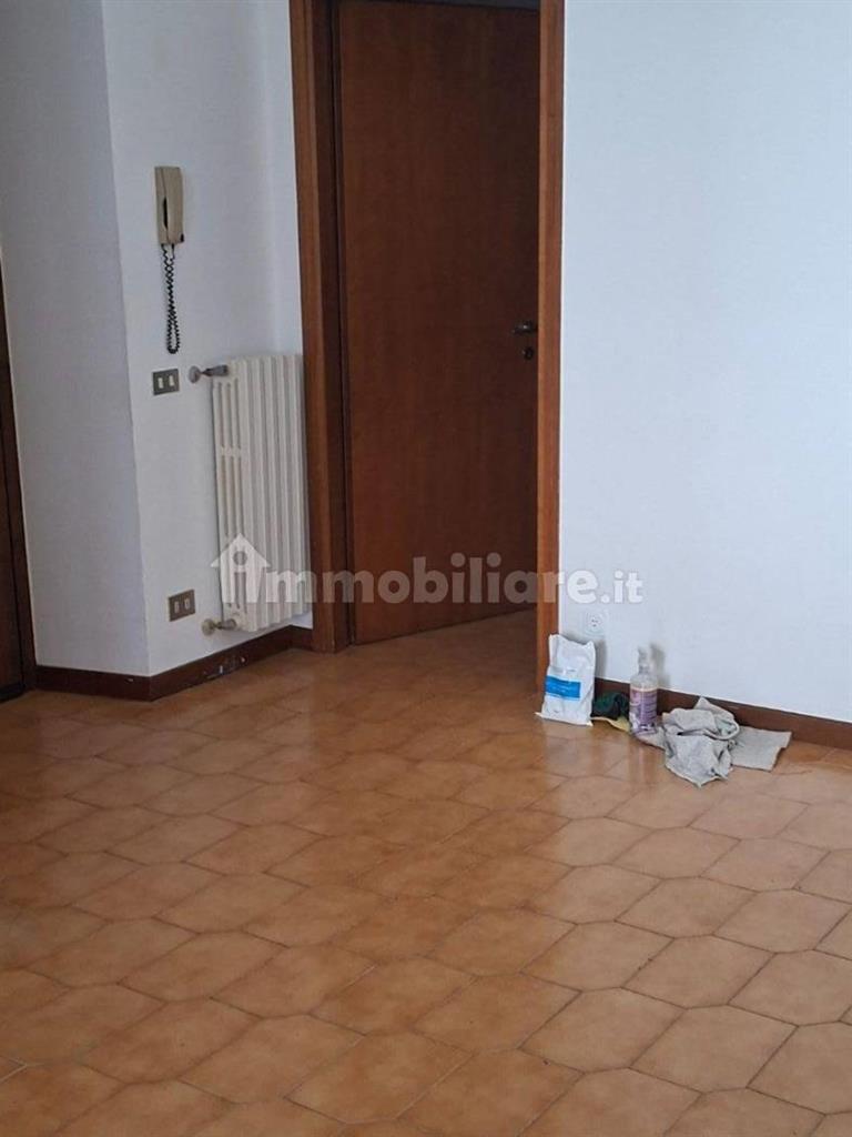 Appartamento in affitto, Laveno-Mombello cerro