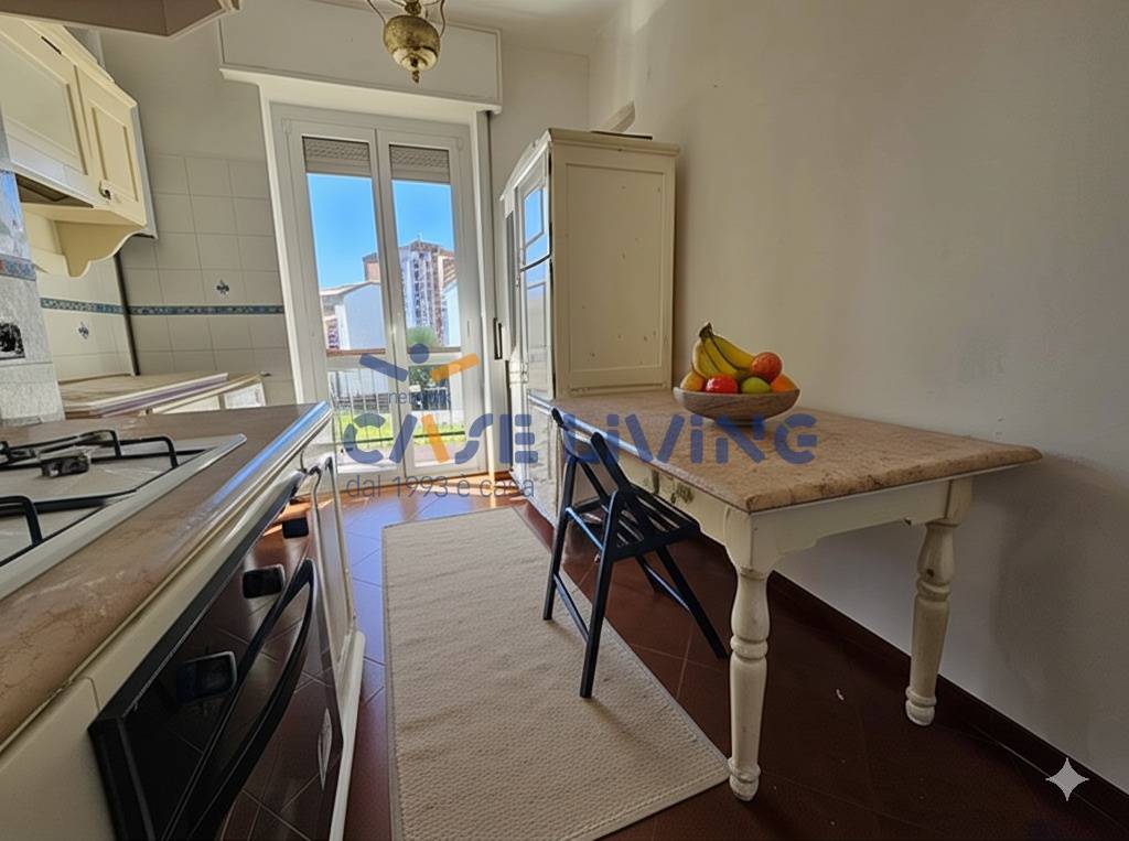 Appartamento in vendita a Milano, Famagosta