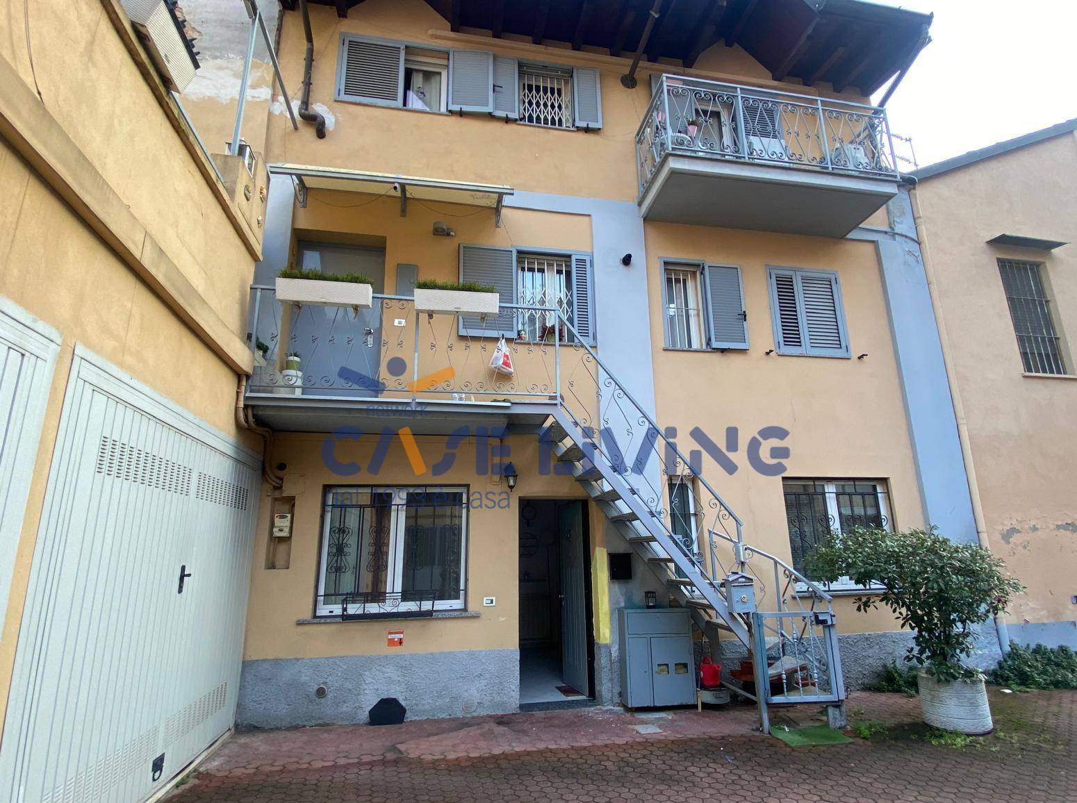 Appartamento in vendita a Corsico