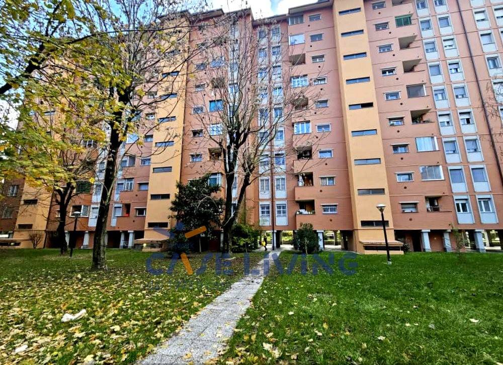 Appartamento in affitto a Milano, Barona