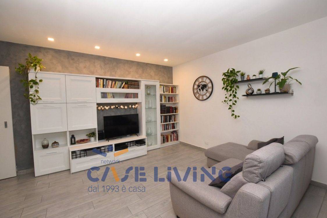 Appartamento in vendita a Gaggiano, Vigano Certosino