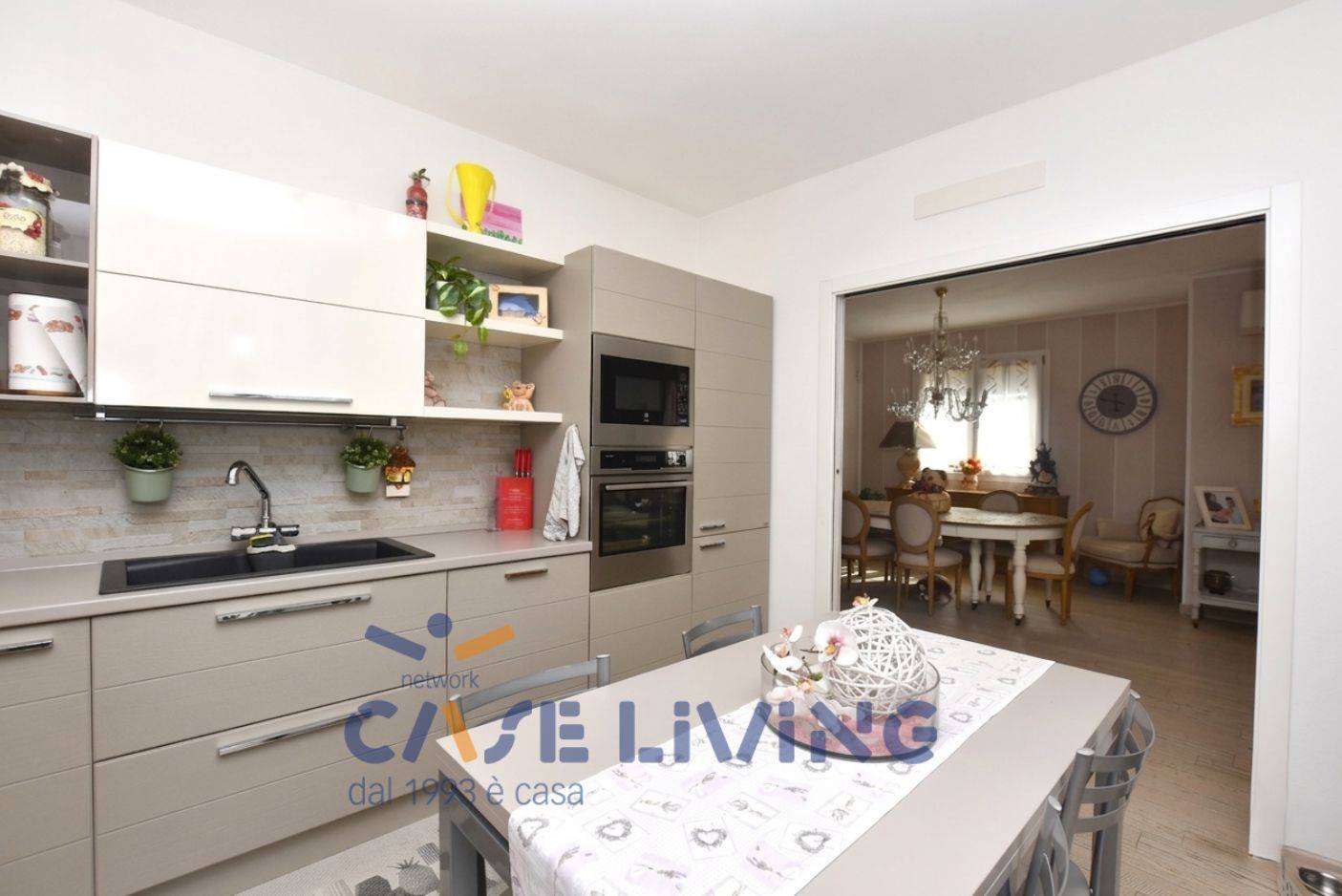 Villa in vendita a Rosate