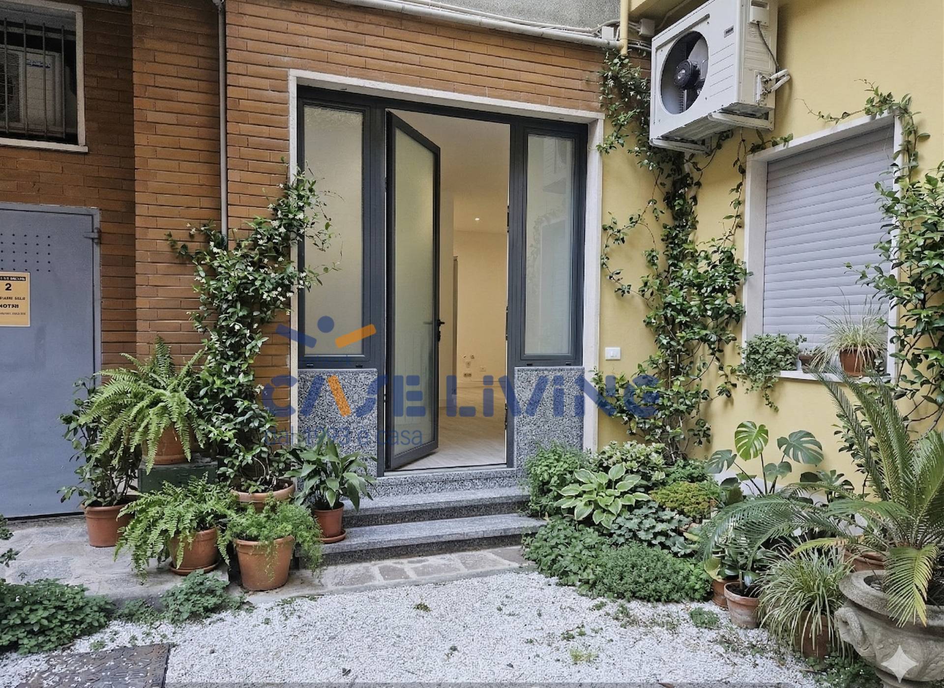 Appartamento in vendita a Milano, Bocconi