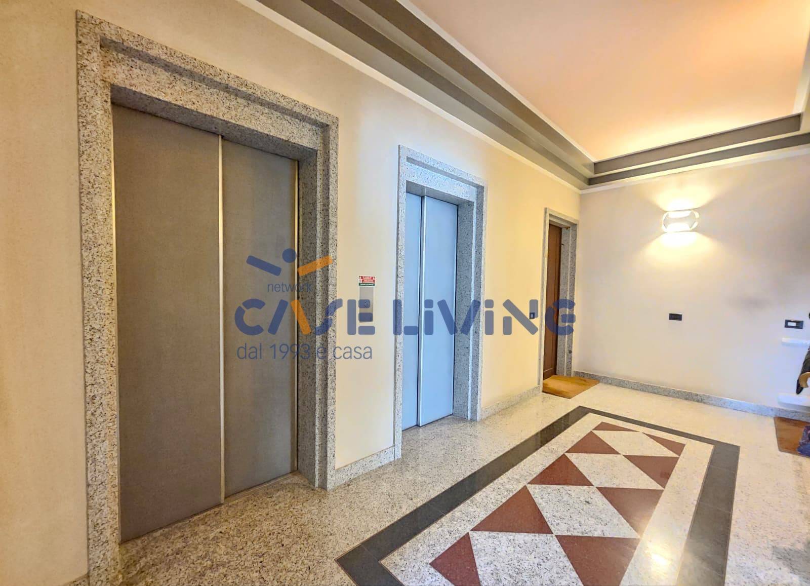 Appartamento in vendita a Milano, Barona