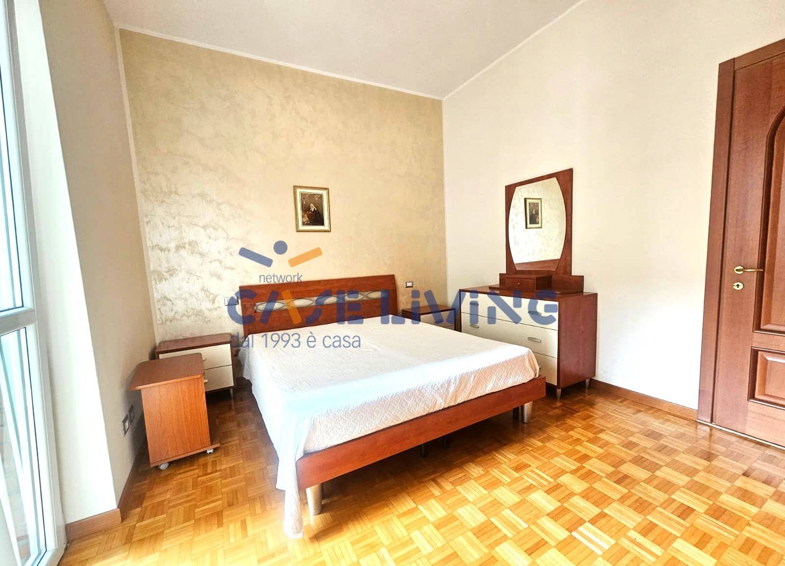 Appartamento in vendita a Milano, P.ta Genova