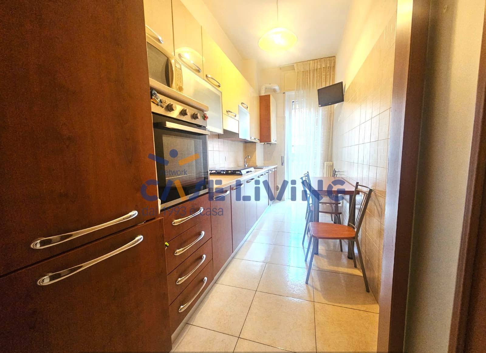 Appartamento in vendita a Milano, P.ta Genova