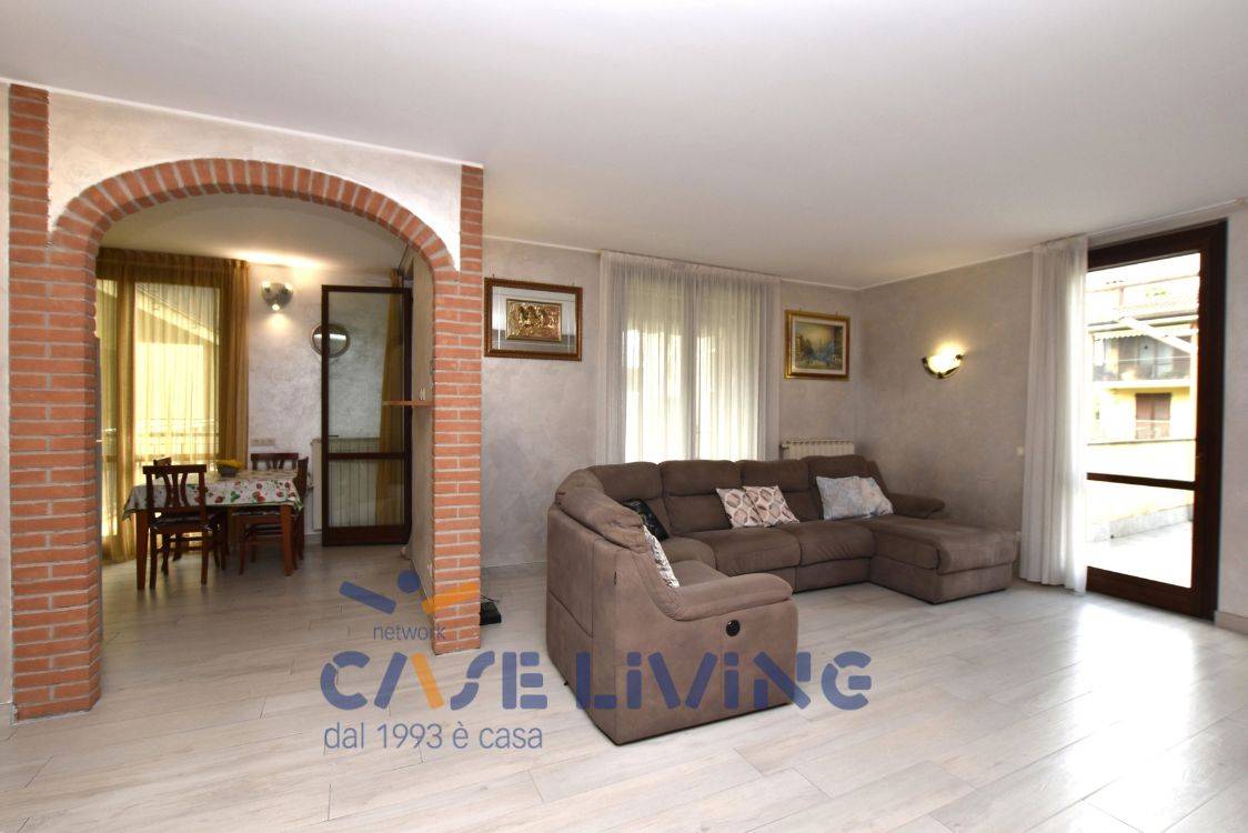 Appartamento in vendita a Zibido San Giacomo, San Giacomo