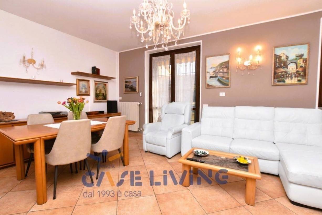 Villetta a schiera in vendita a Gudo Visconti