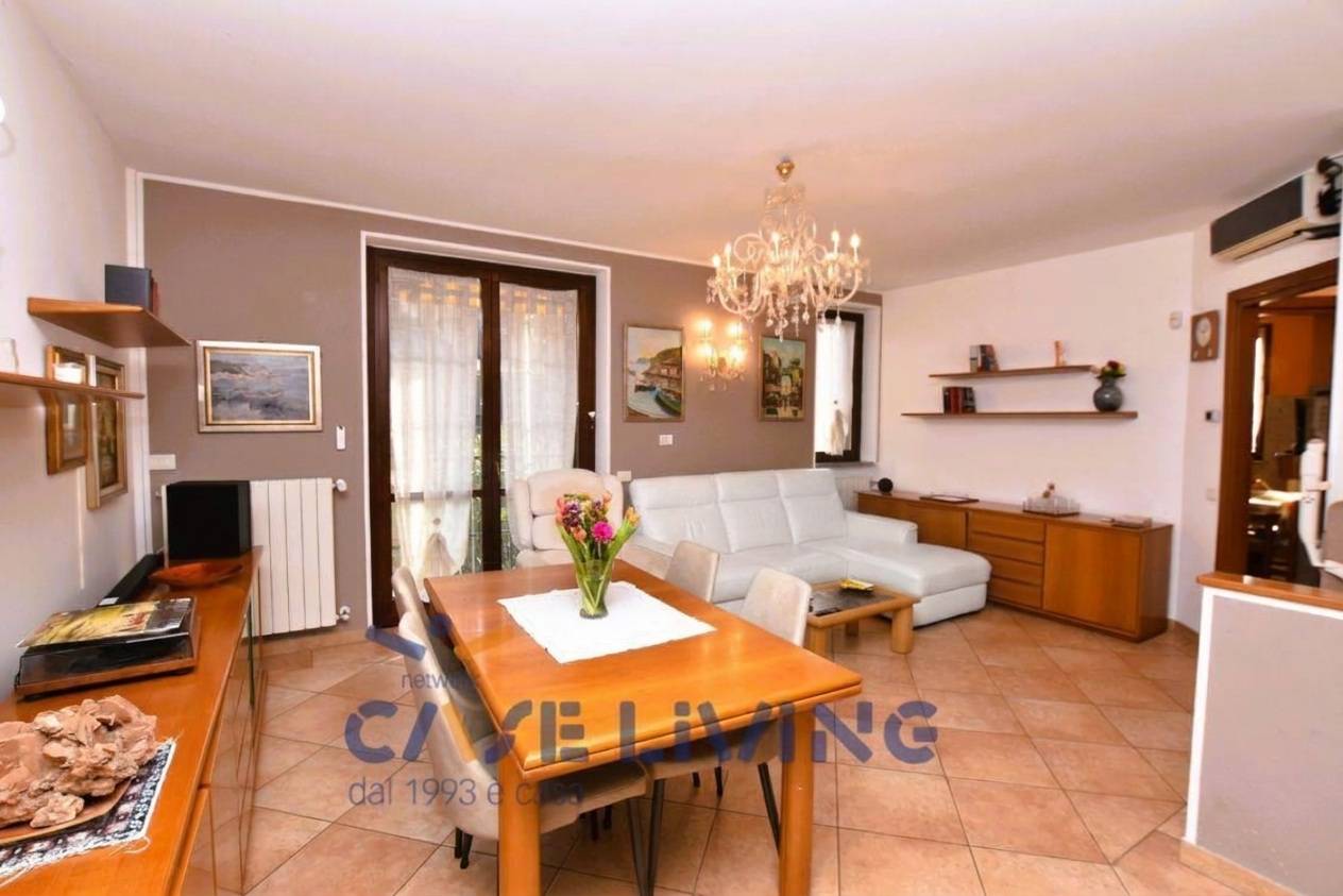 Villetta a schiera in vendita a Gudo Visconti