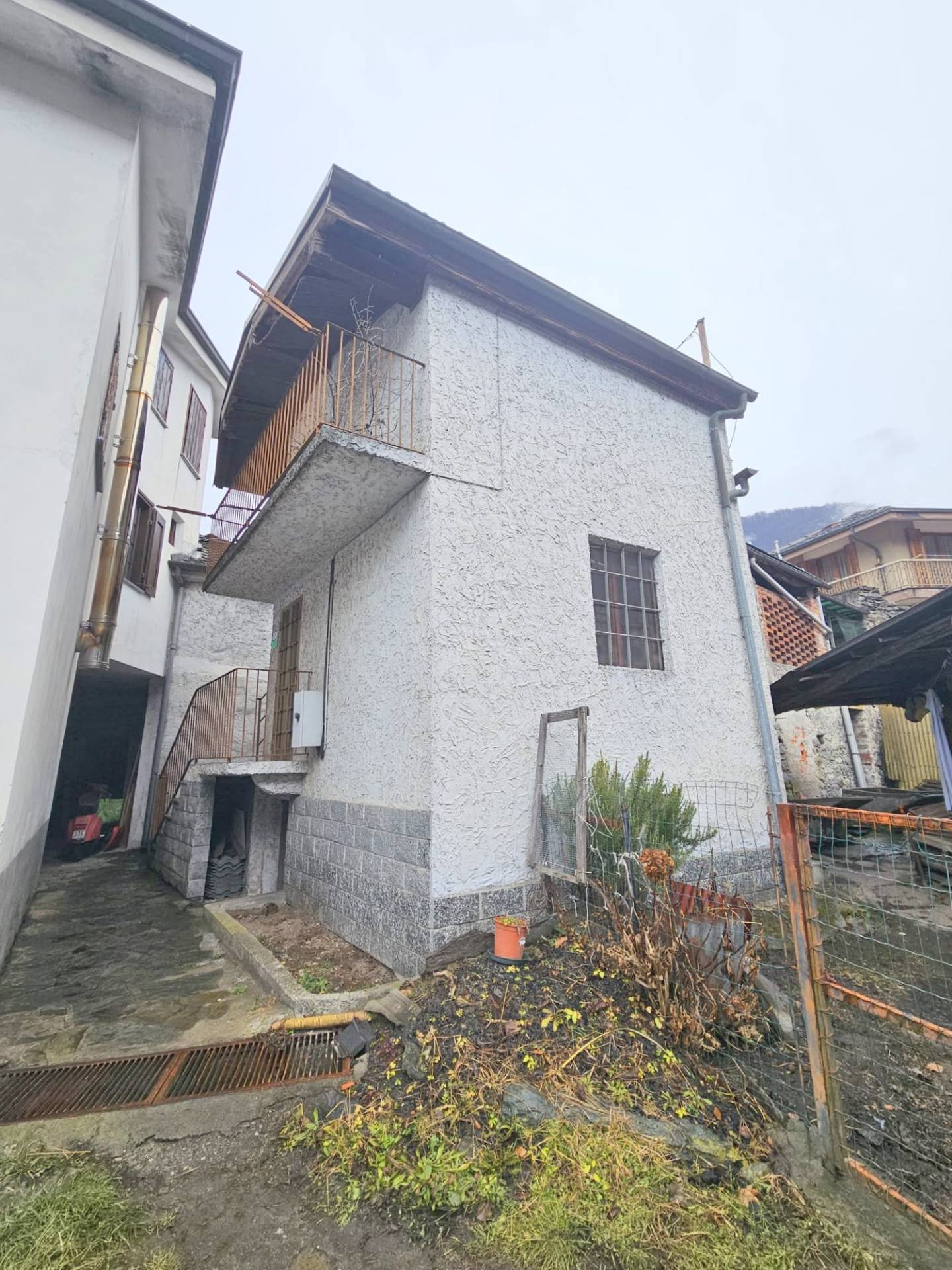 Appartamento in vendita a Sparone