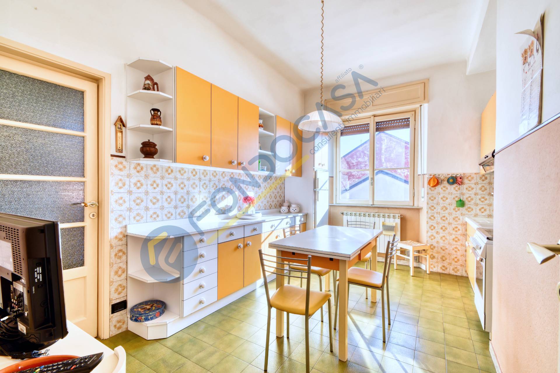 Casa semindipendente in vendita a Limbiate, Centro