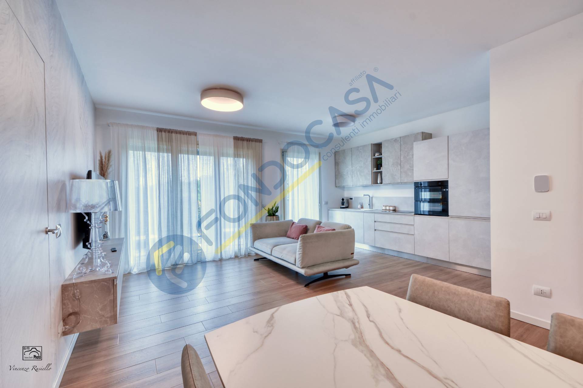 Appartamento in vendita a Limbiate, Villaggio del Sole