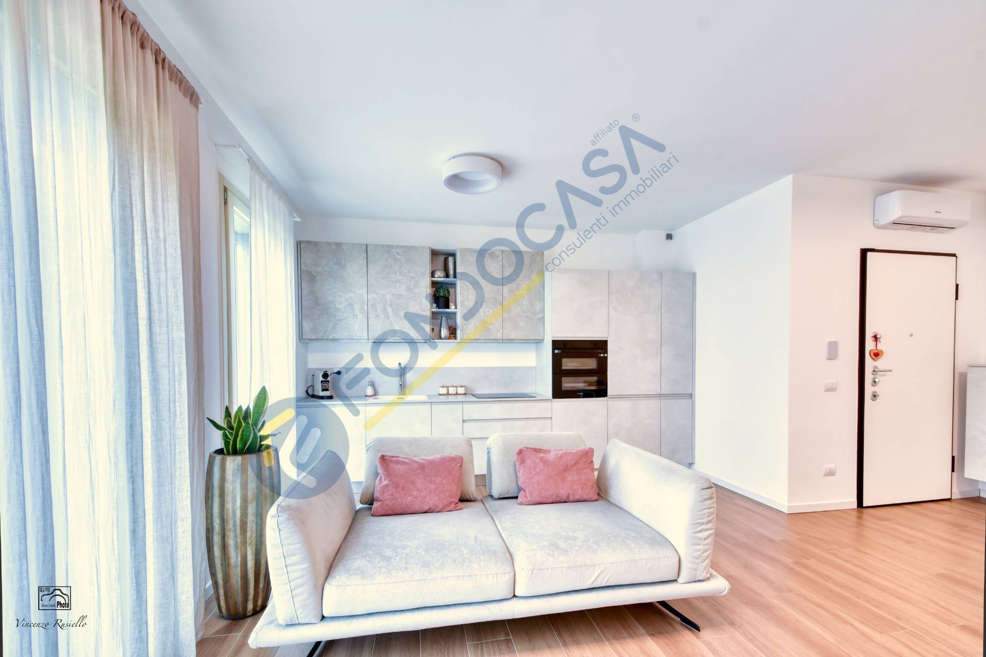 Appartamento in vendita a Limbiate, Villaggio del Sole