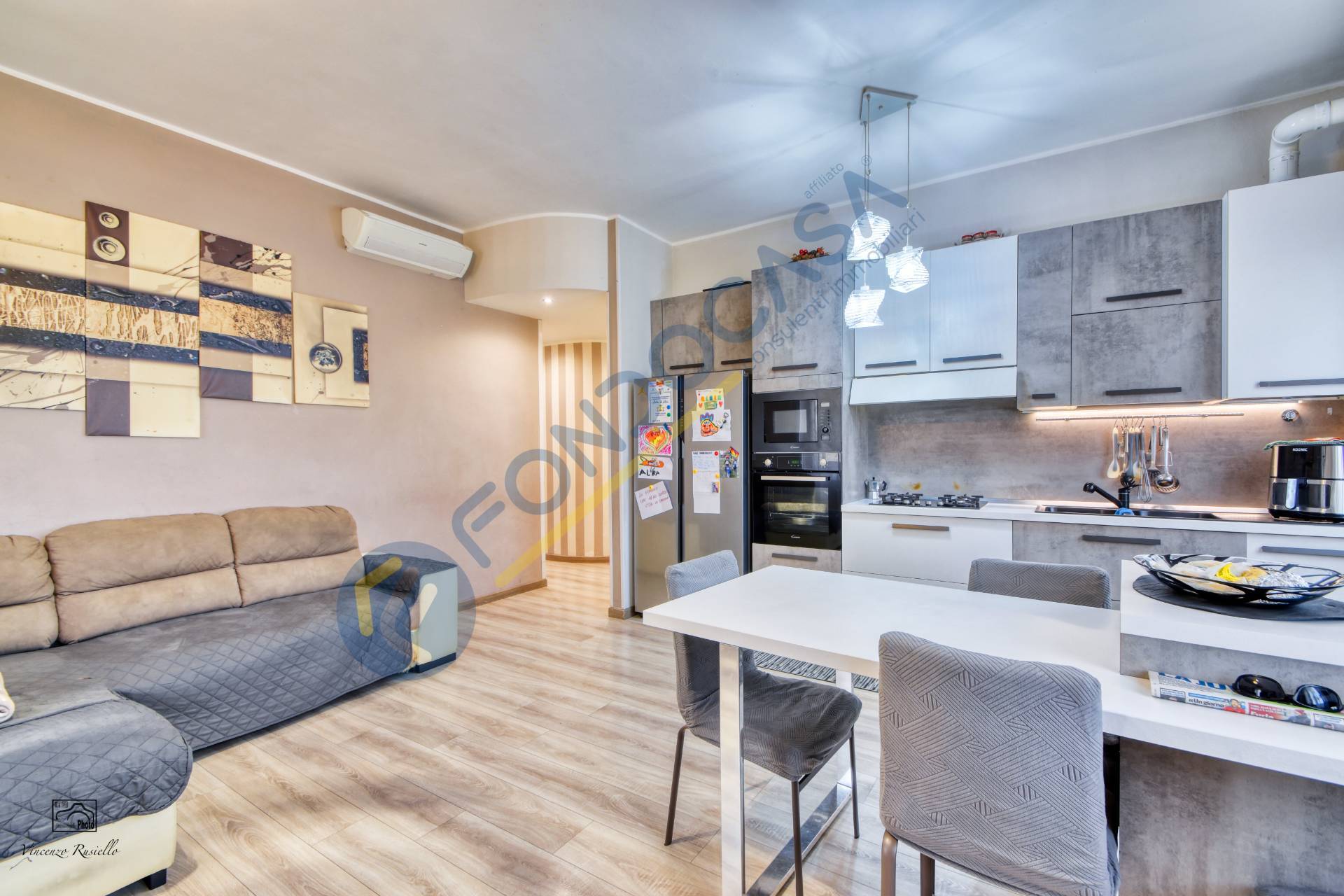 Appartamento in vendita a Limbiate, Centro