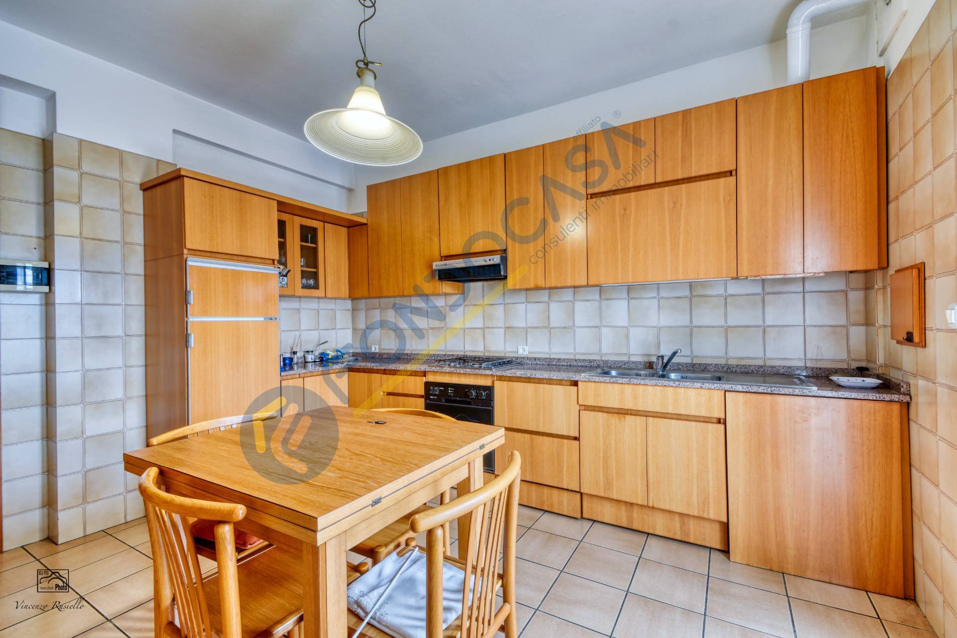 Appartamento in vendita a Limbiate, Centro