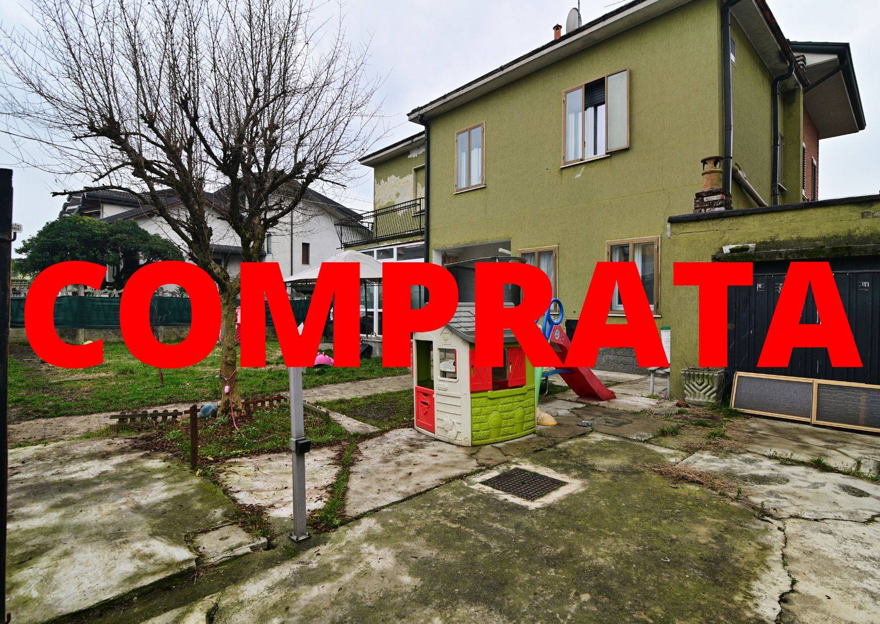 Villa in vendita a Solaro