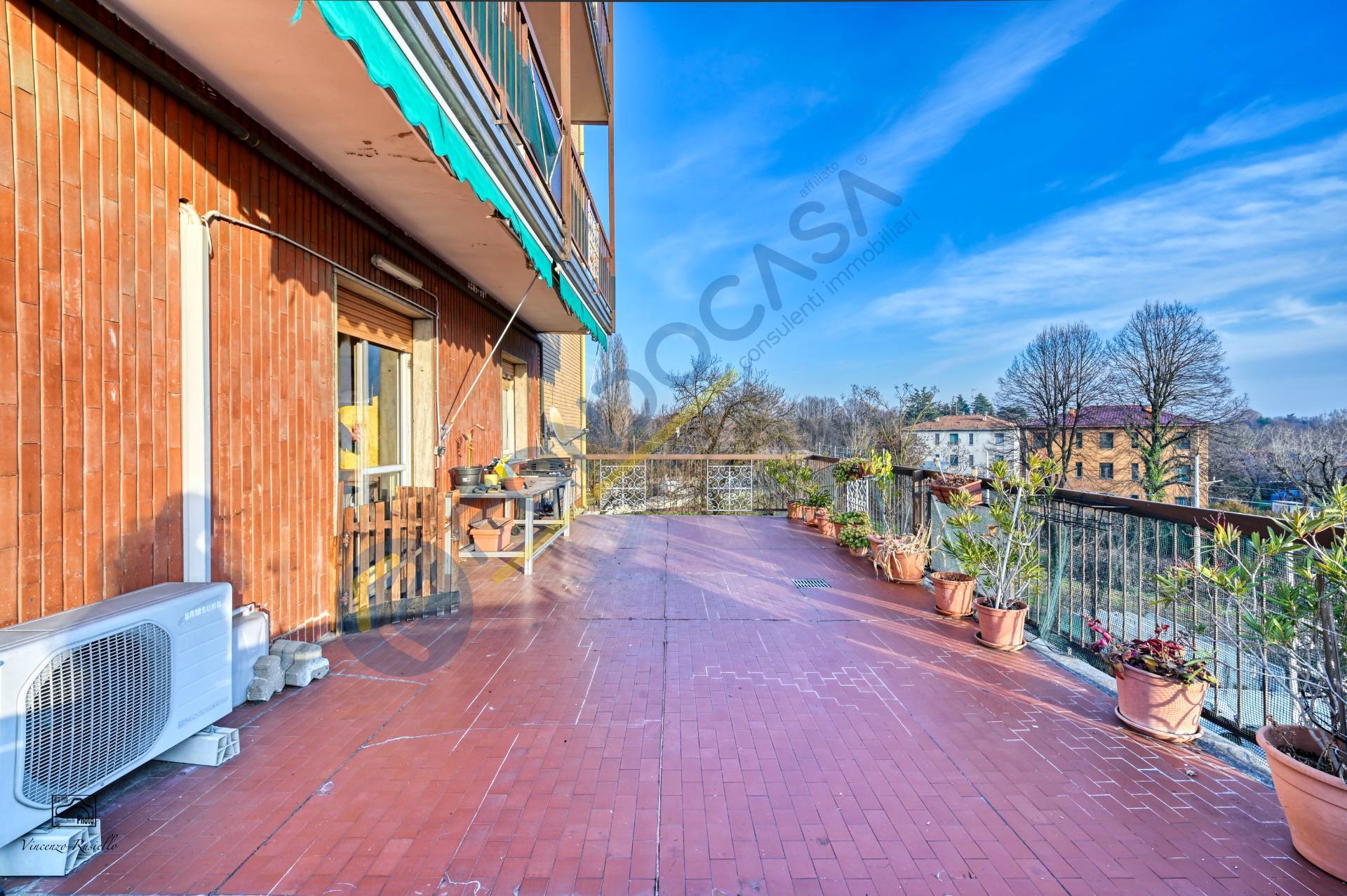 Appartamento in vendita a Limbiate, Mombello