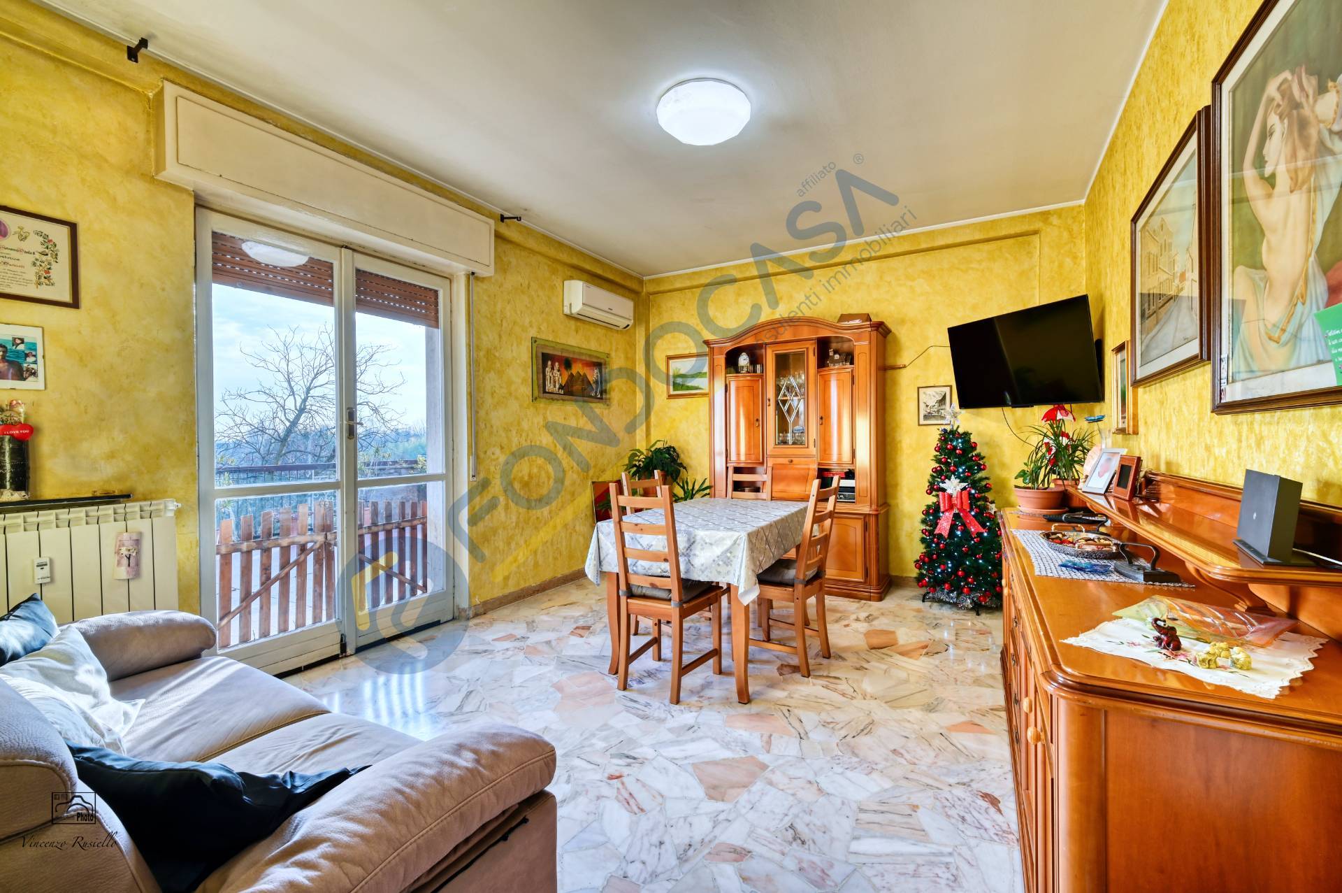 Appartamento in vendita a Limbiate, Mombello