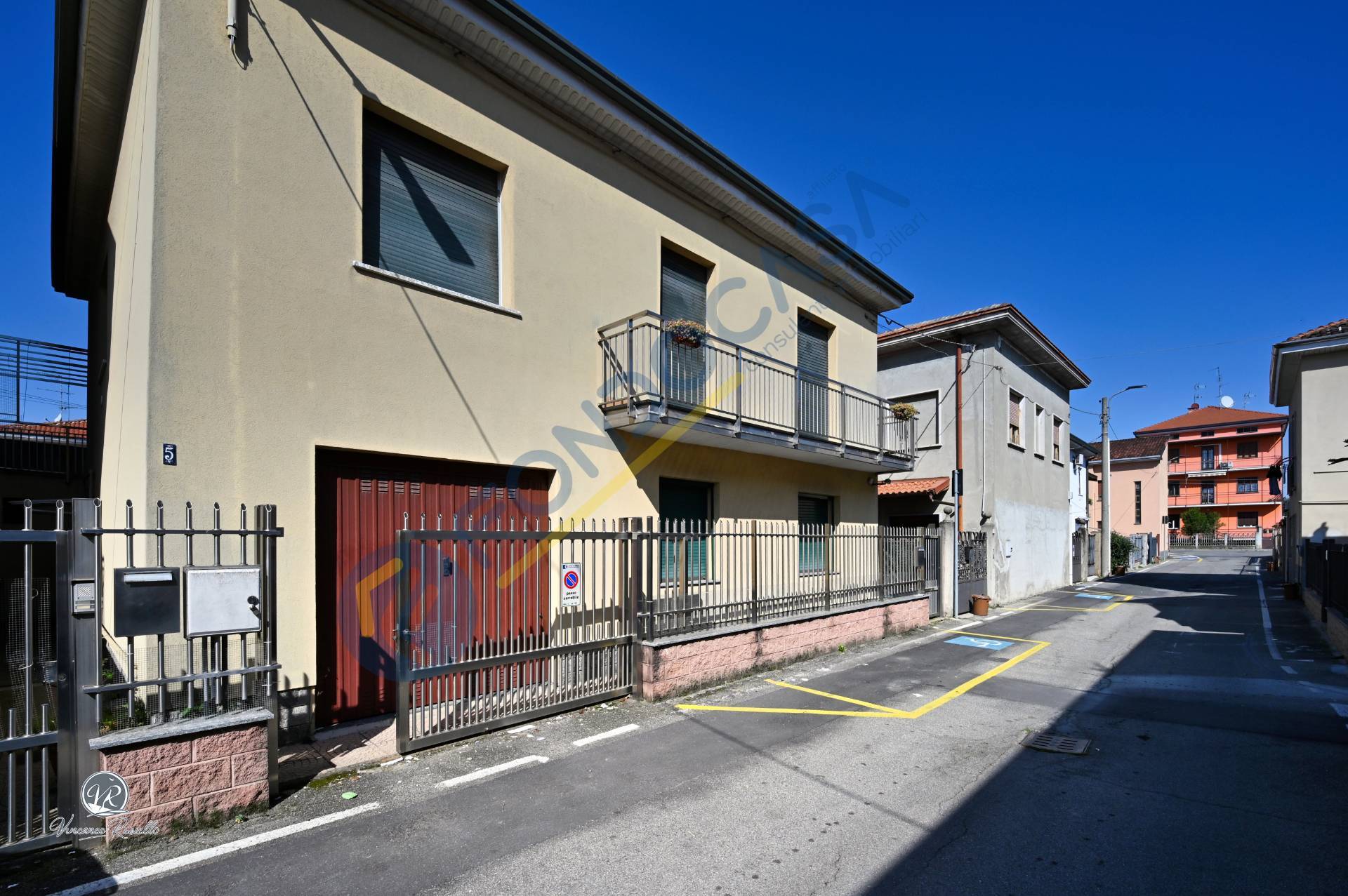 Casa semindipendente in vendita a Limbiate