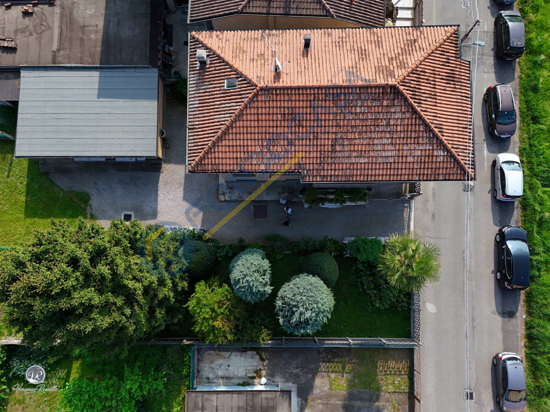 Villa in vendita a Limbiate, Centro