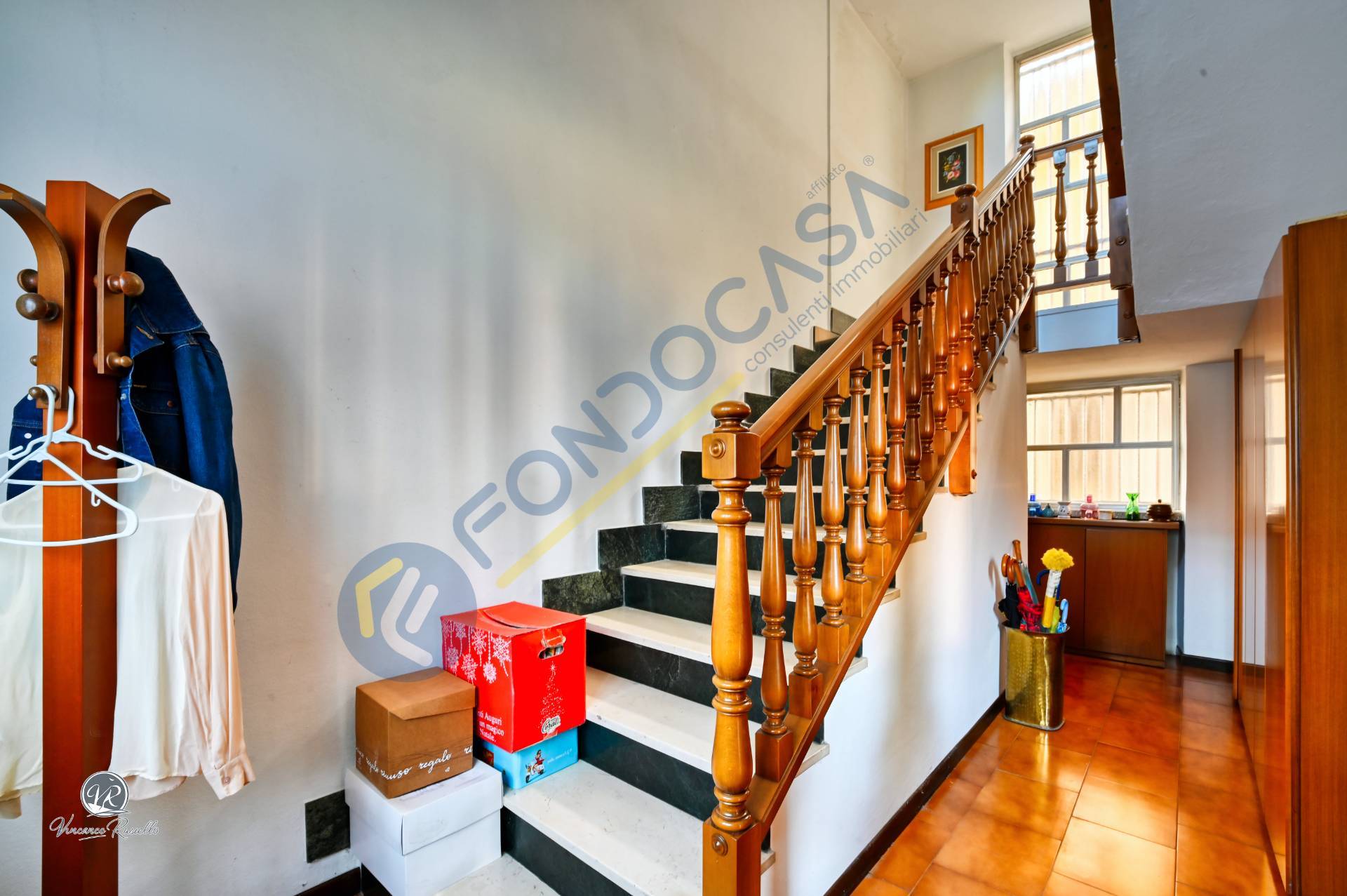 Villa in vendita a Limbiate, Centro