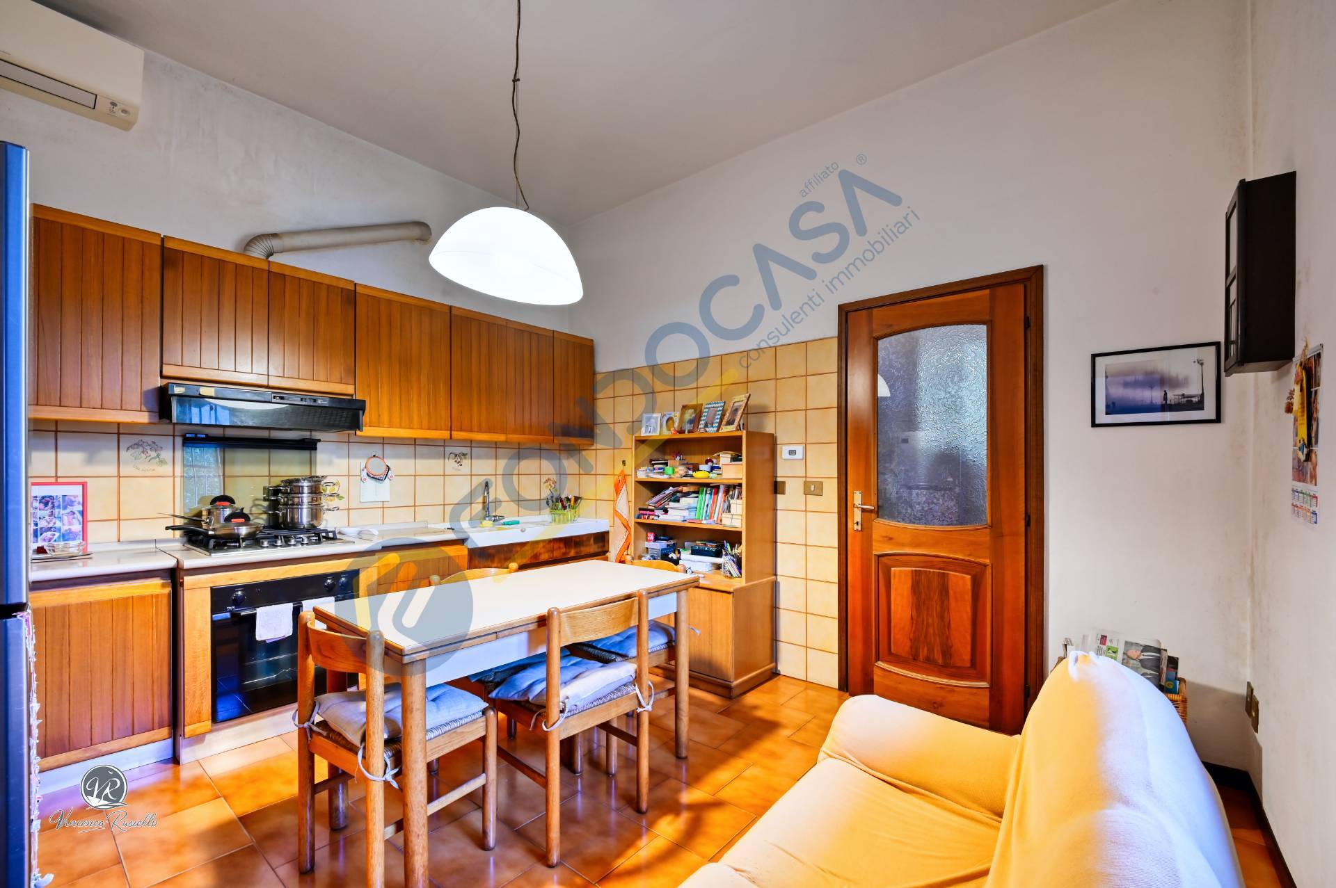 Villa in vendita a Limbiate, Centro