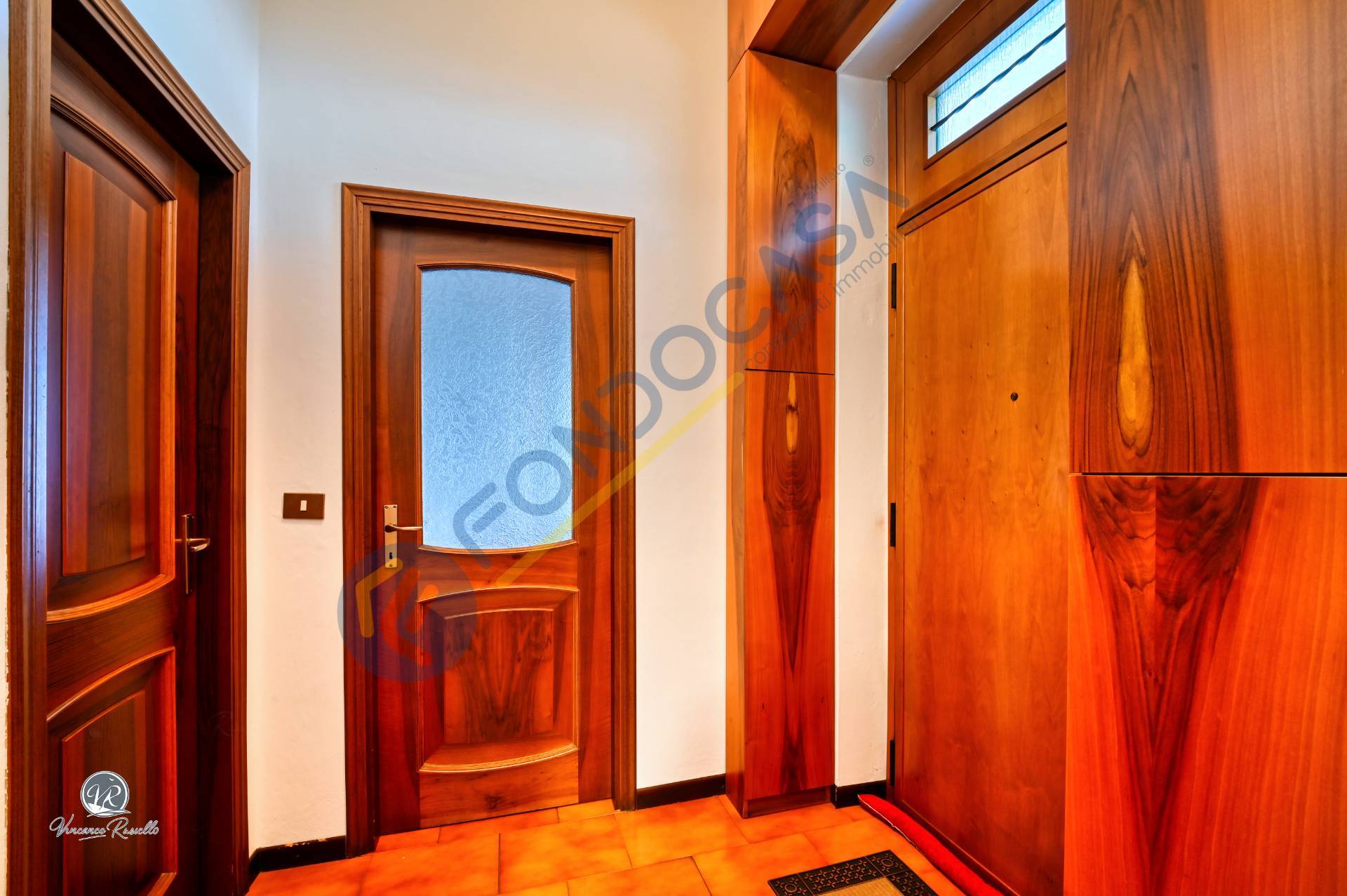 Villa in vendita a Limbiate, Centro