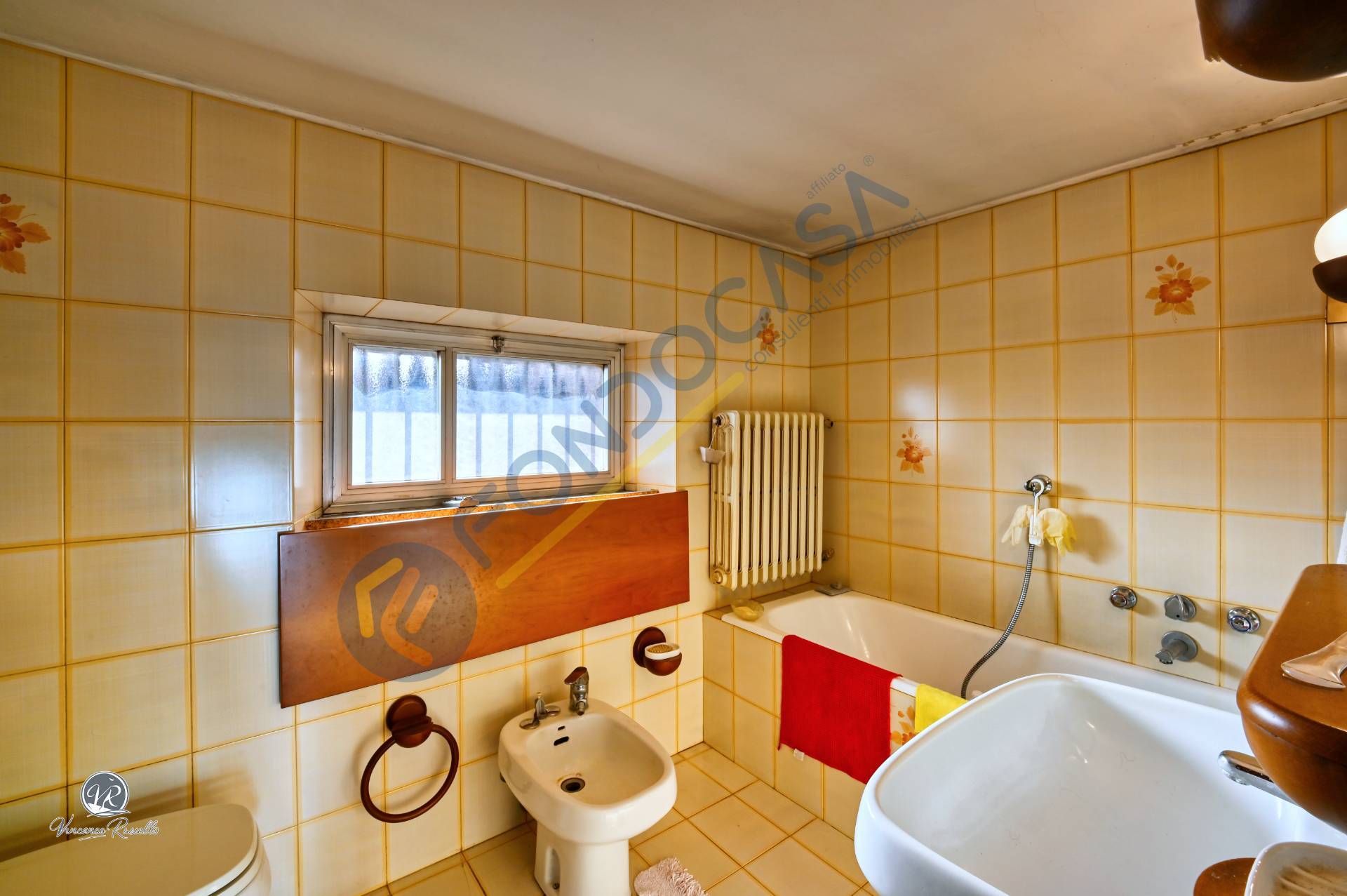 Villa in vendita a Limbiate, Centro