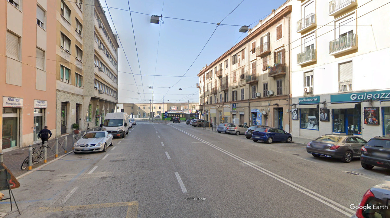 Appartamento in vendita in via g. bruno, Ancona