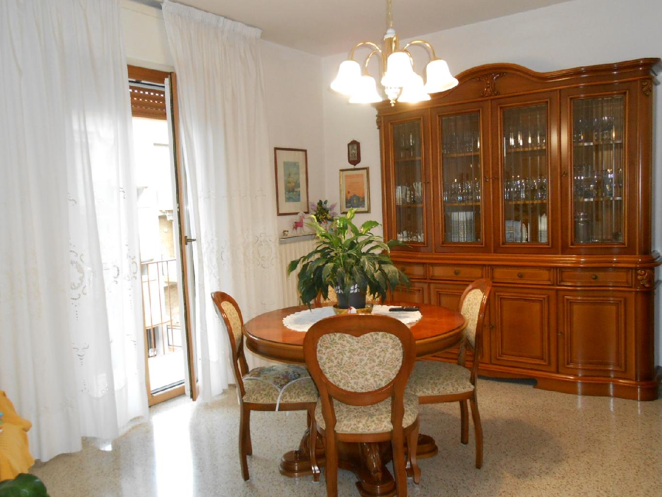 Appartamento in vendita in via eustacchio, Ancona