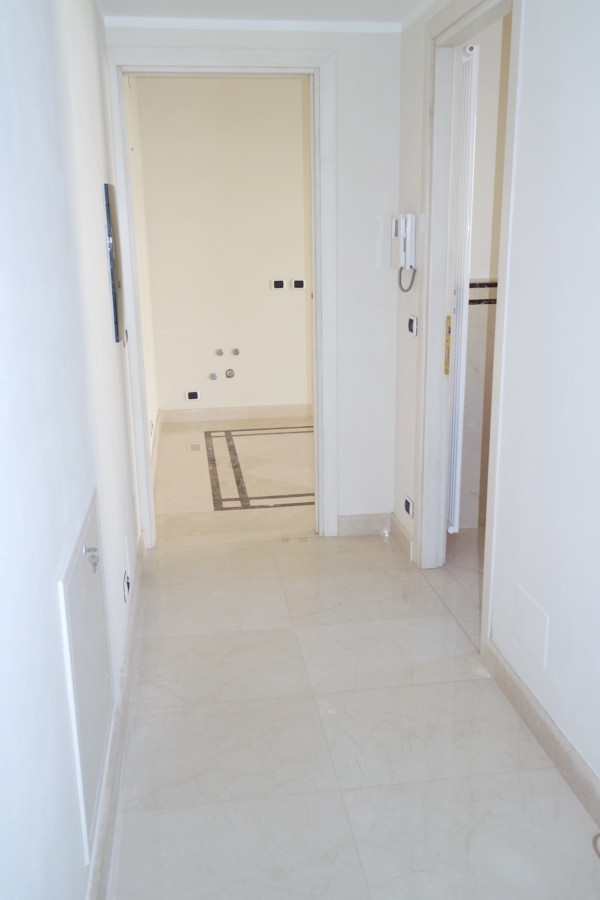 Casa indipendente con giardino, Carrara marina di