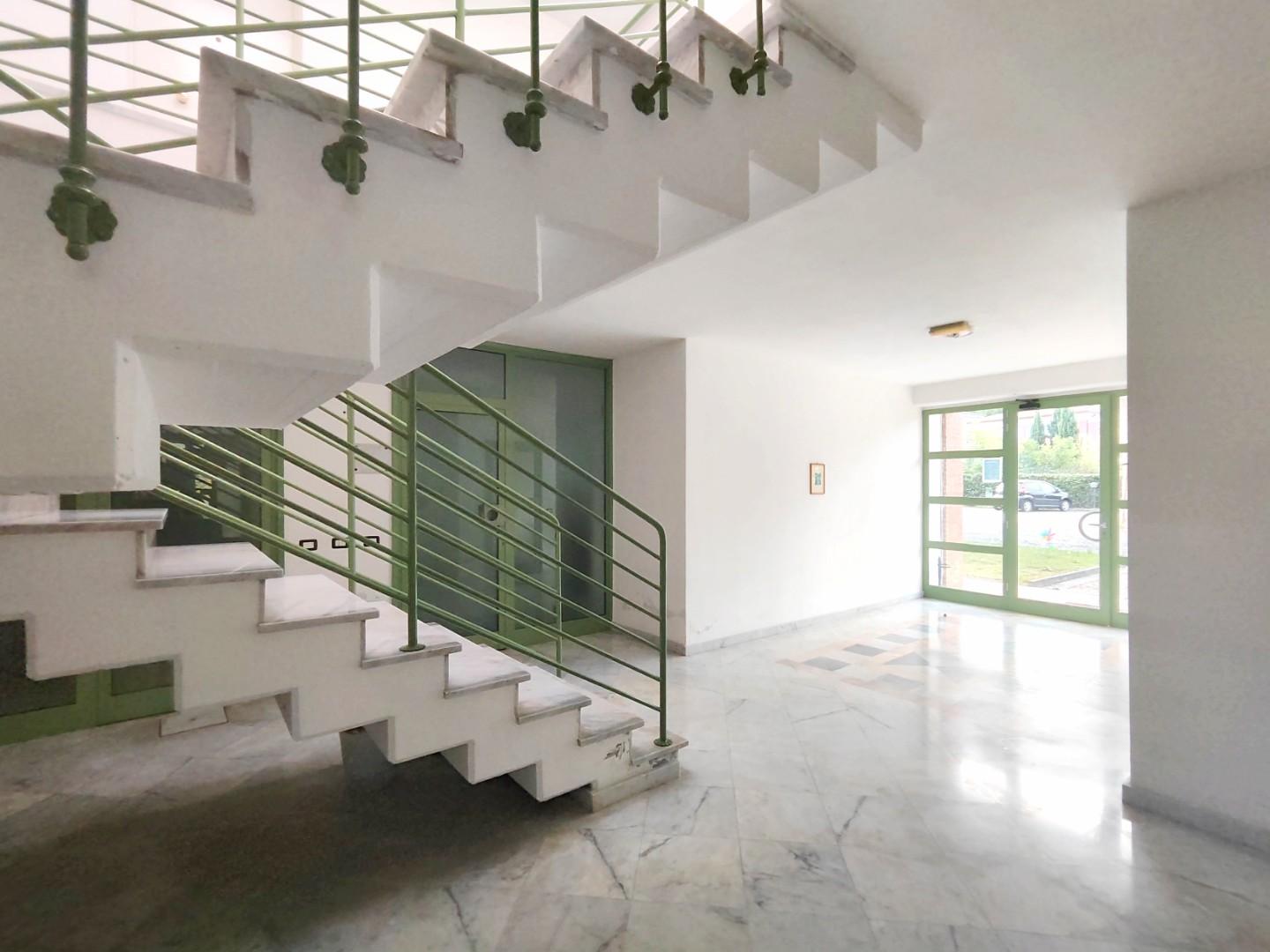 Ufficio in affitto a Carrara