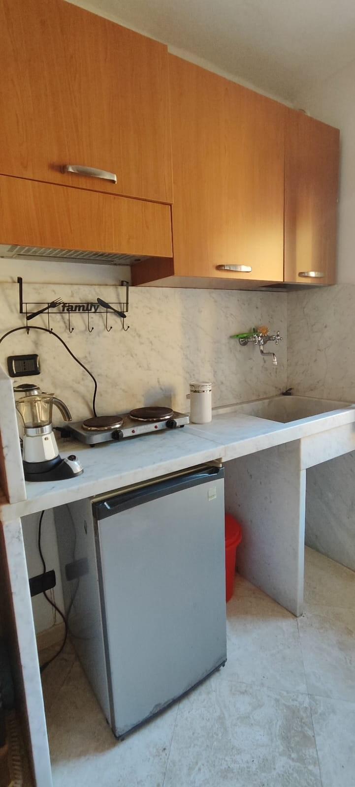 Monolocale arredato in affitto a Carrara
