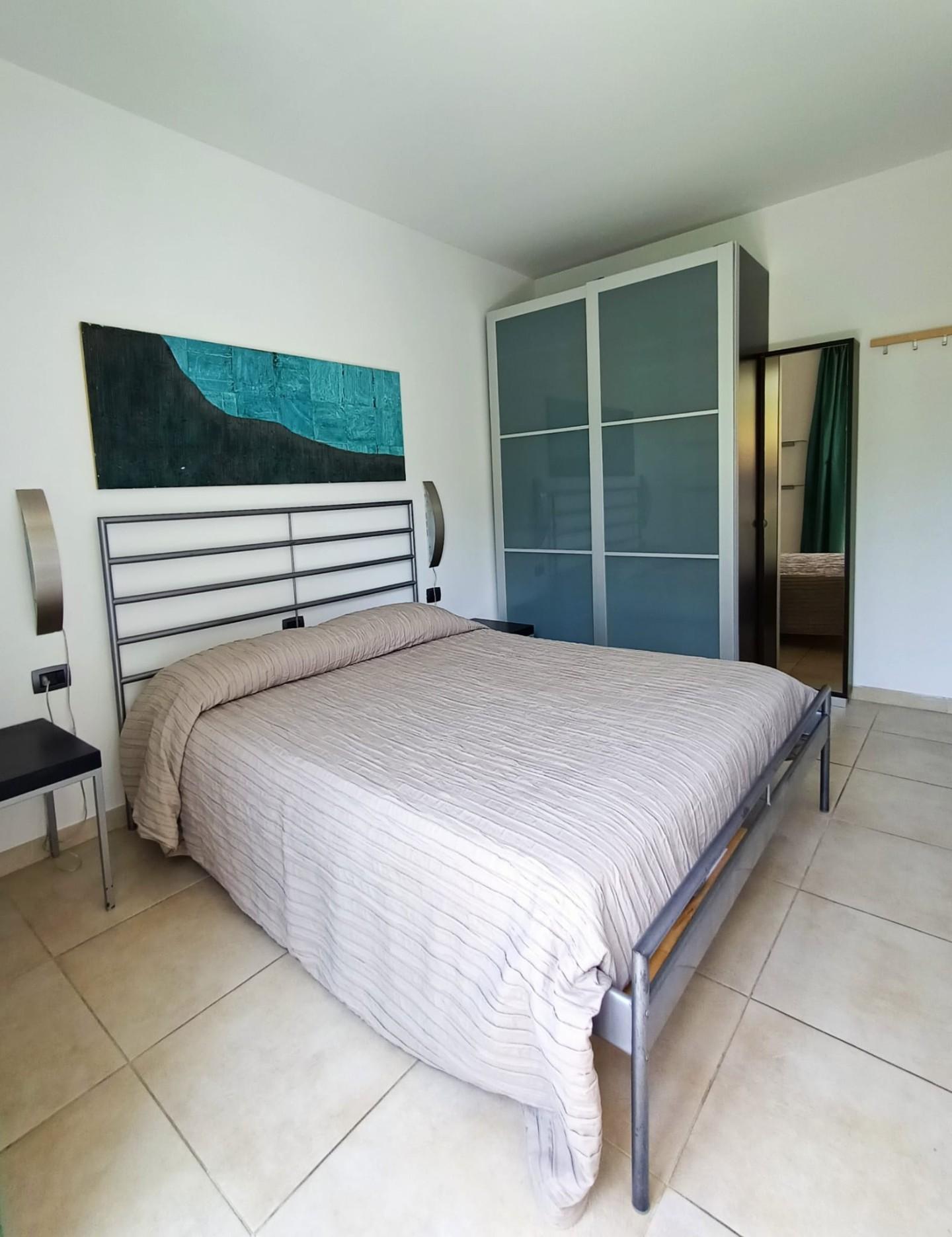 Bilocale con terrazzo, Massa ronchi