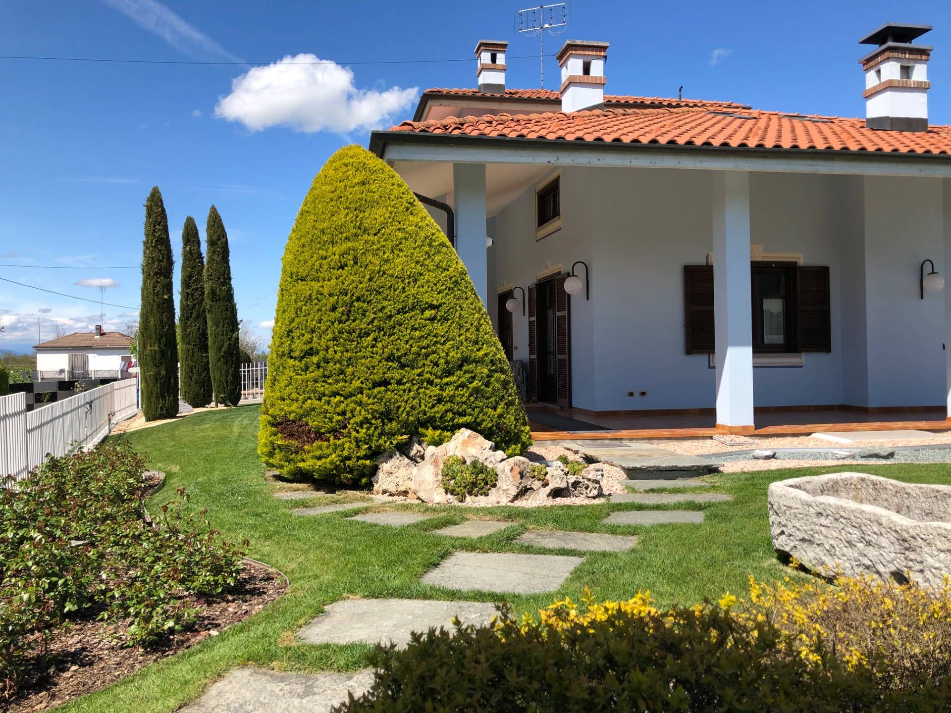 Villa in vendita a Mondov