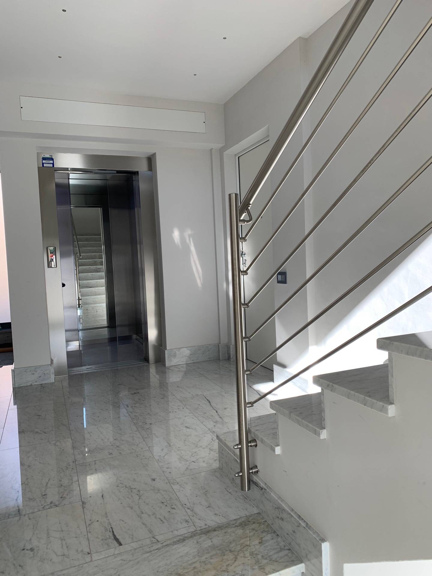 Appartamento in vendita a Carr