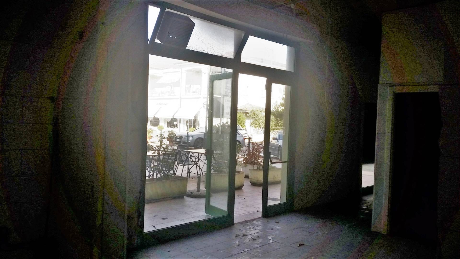 Locale commerciale in vendita a Ponsacco