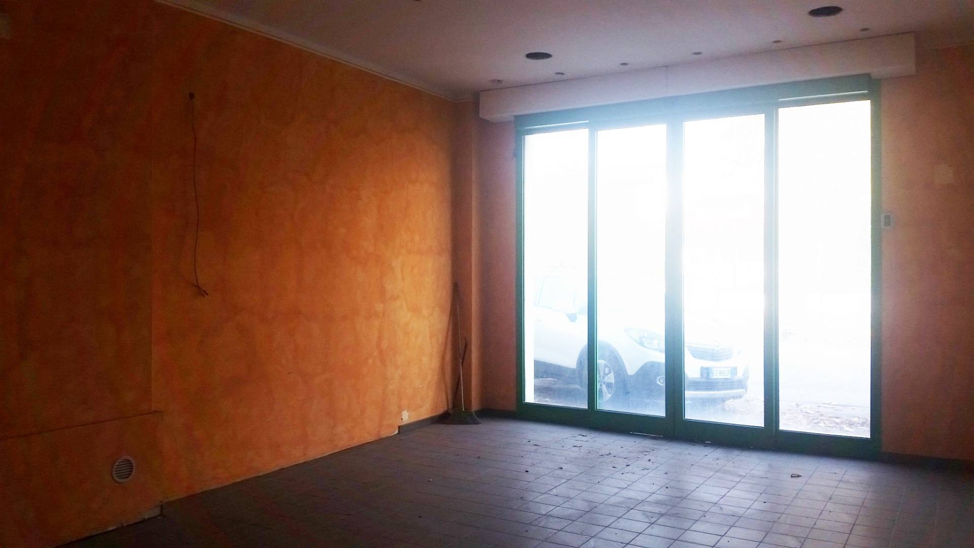 Locale commerciale in vendita a Ponsacco