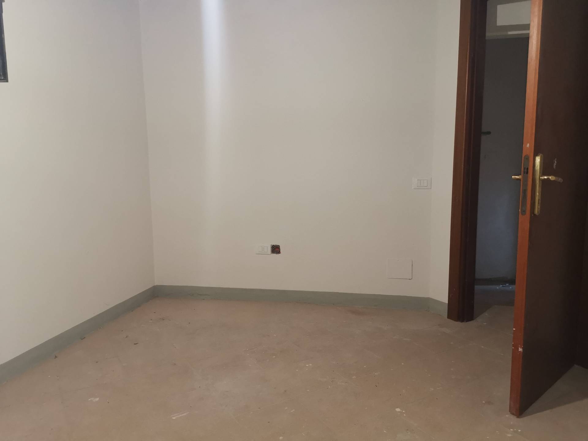 fondo artigianale in affitto a Buti