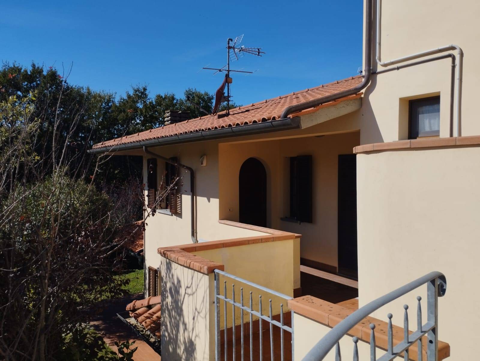 Appartamento in vendita a Pontedera, Montecastello