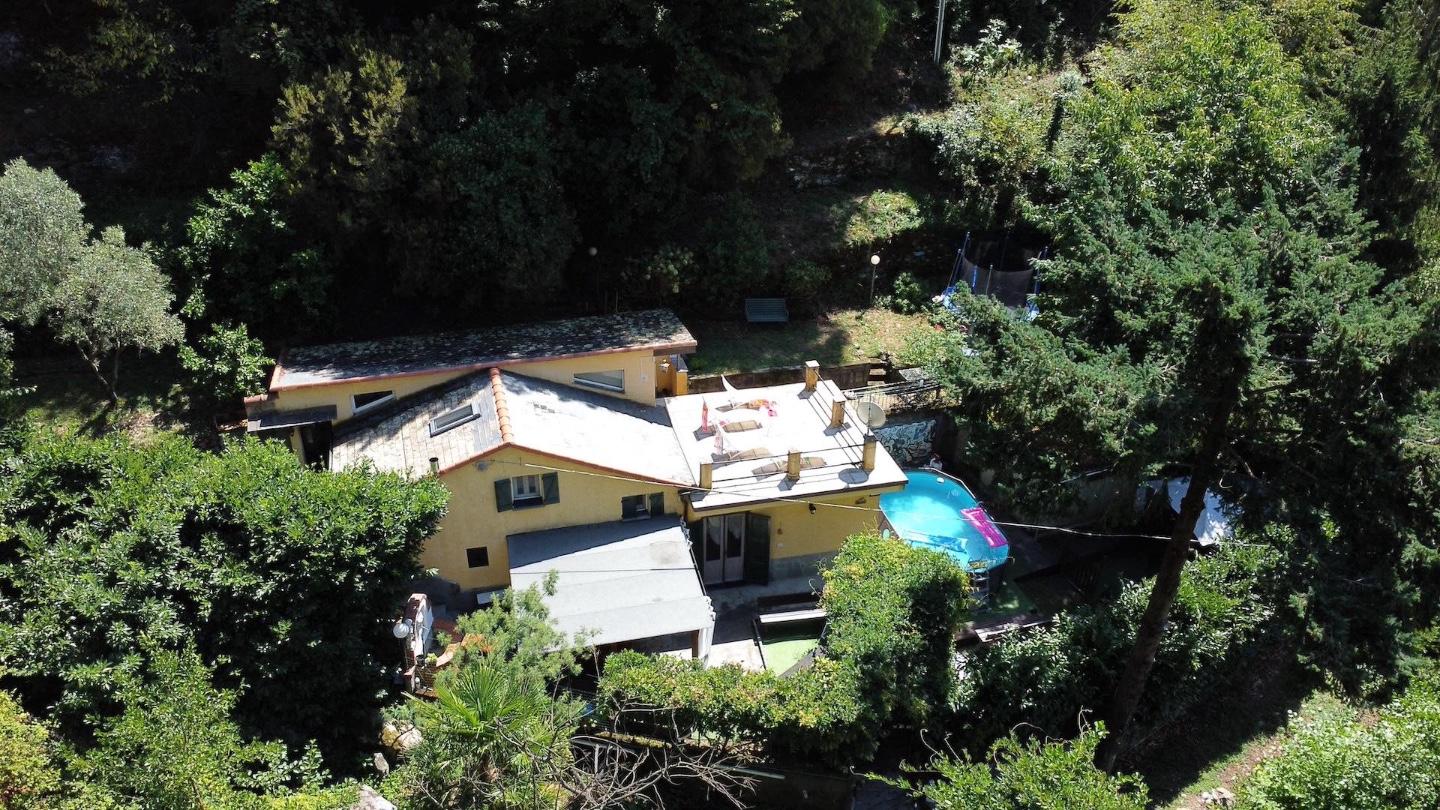 Villa con giardino a Levanto