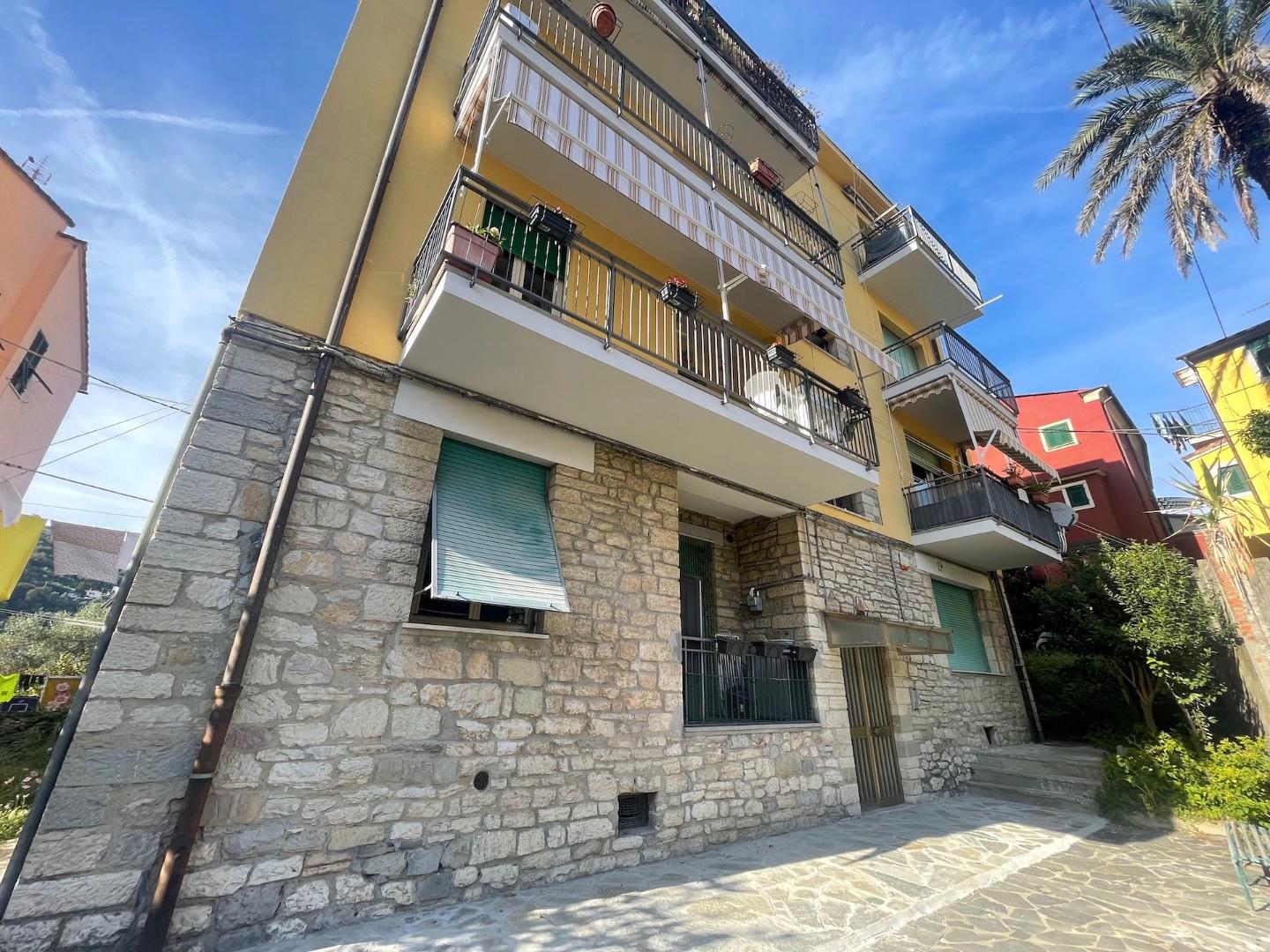 Quadrilocale ristrutturato, Portovenere fezzano