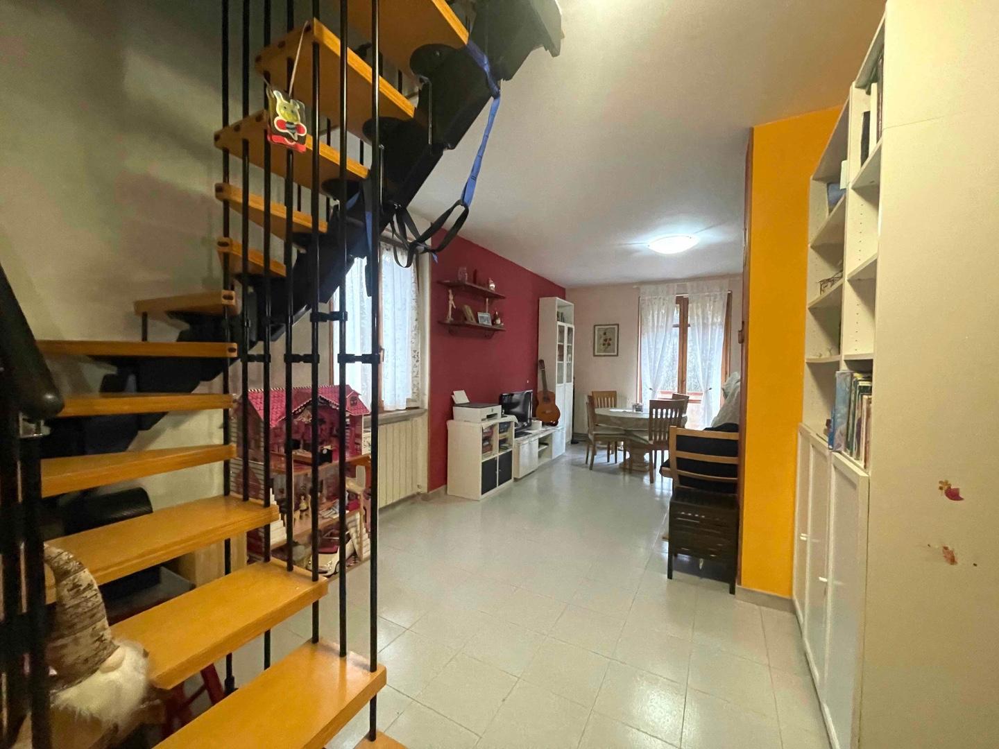 Attico ristrutturato a Ricc� del Golfo di Spezia