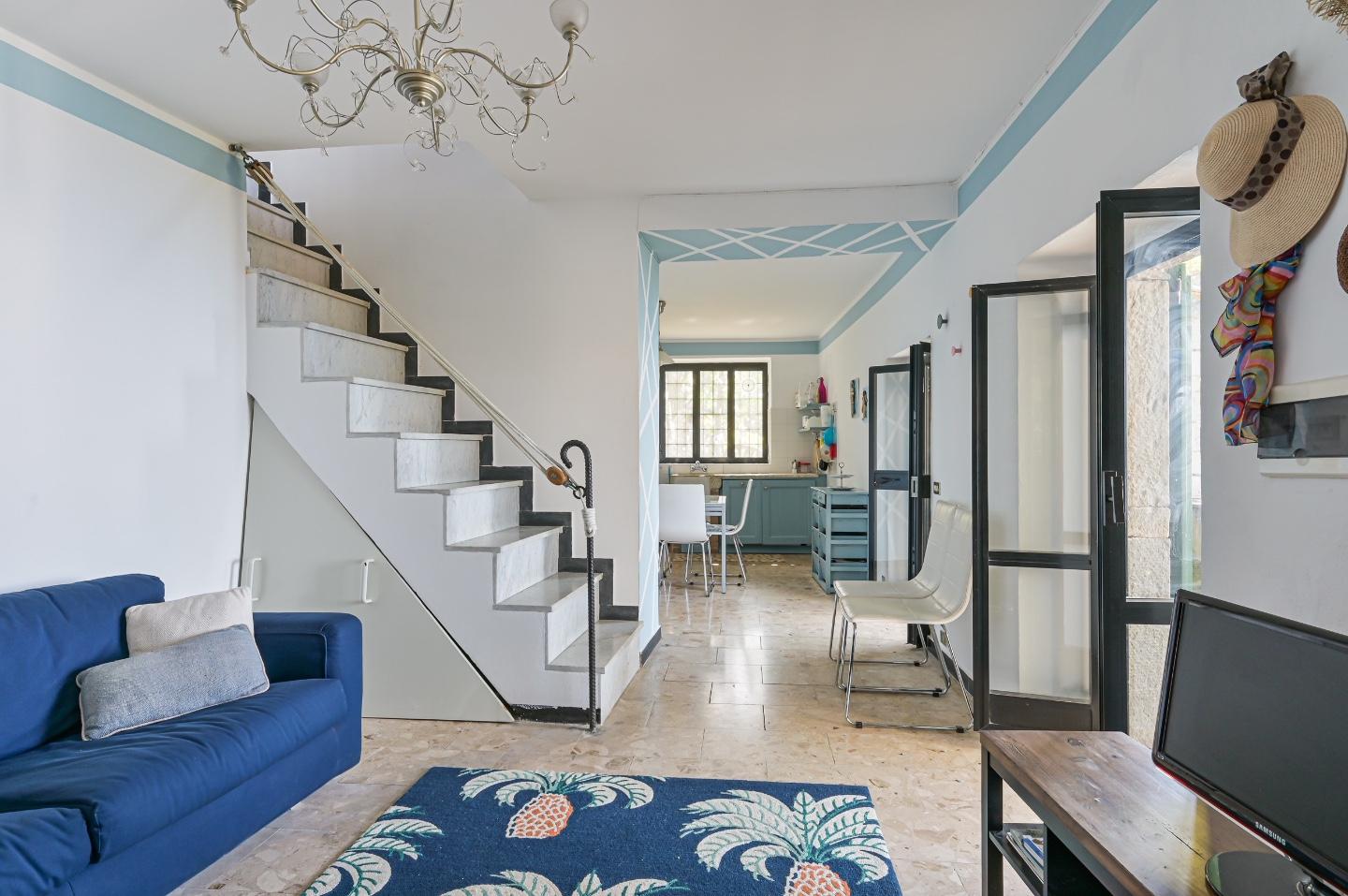 Rustico con giardino, La Spezia campiglia