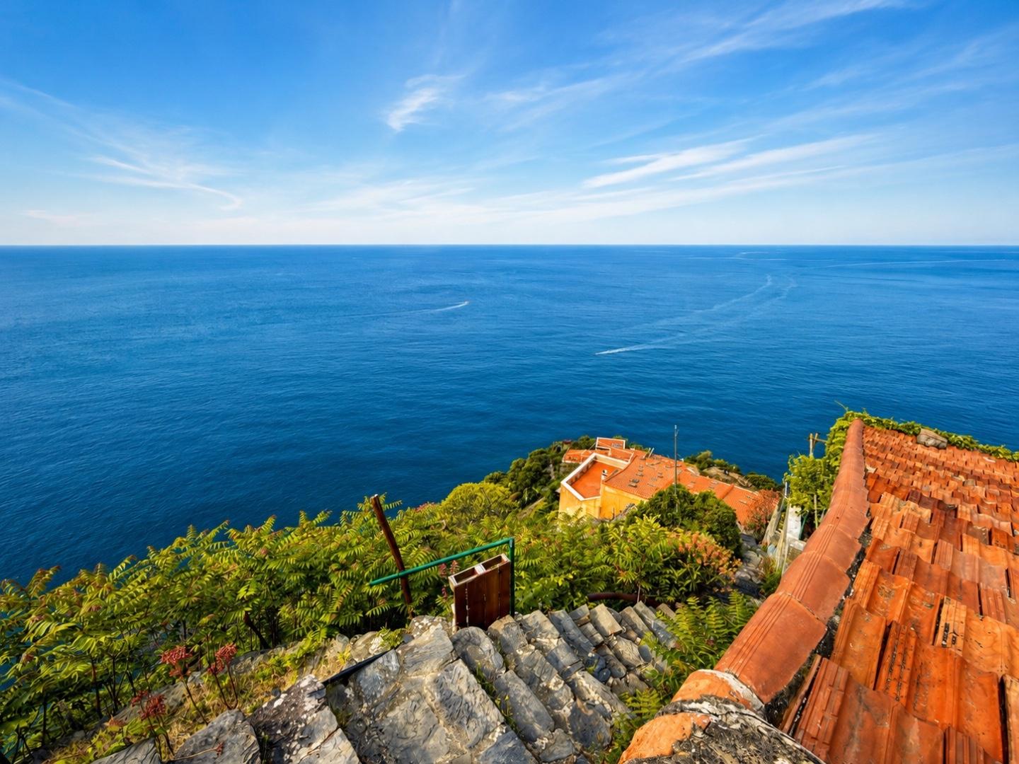 Rustico con giardino, La Spezia campiglia